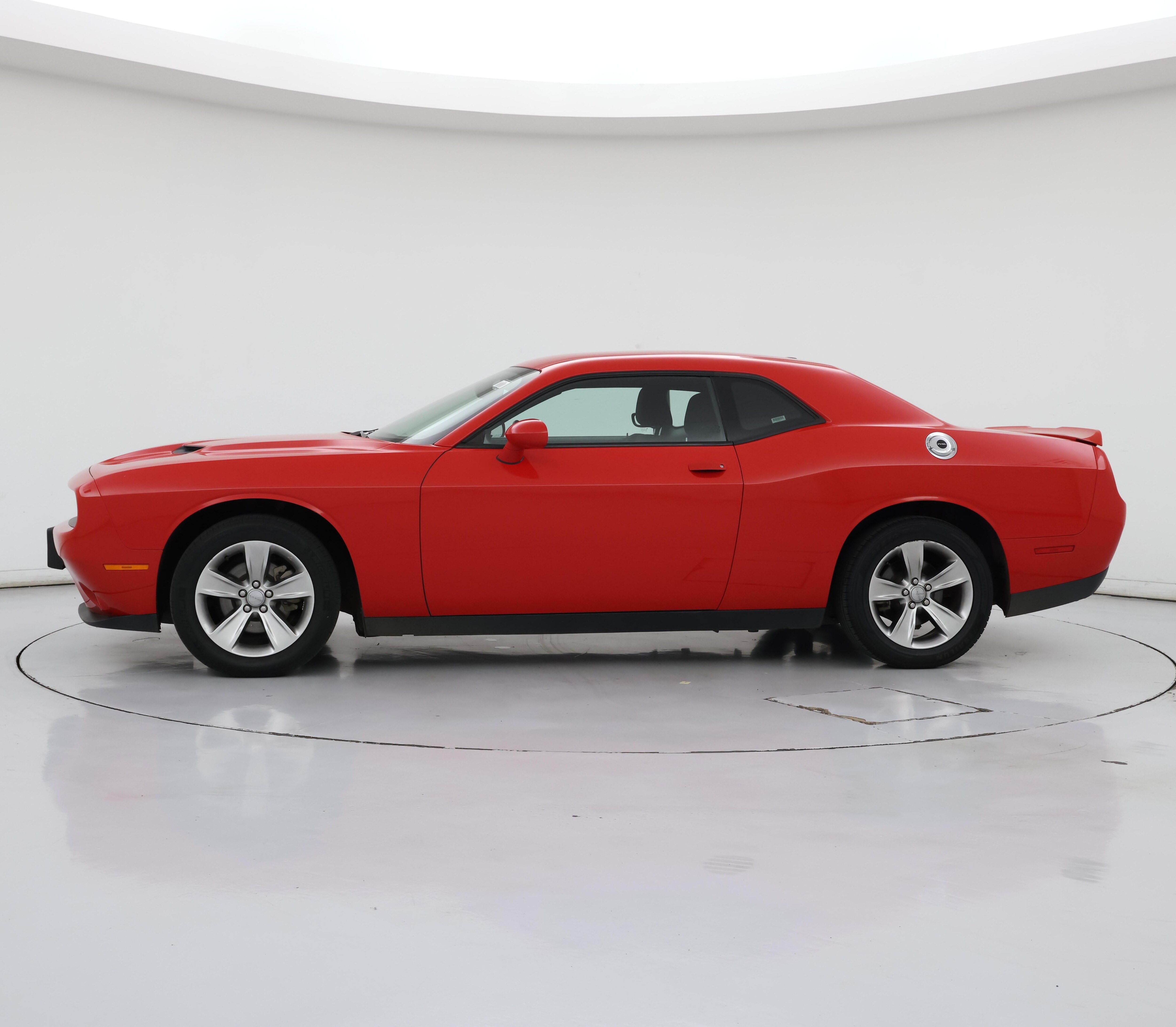 Thumbnail: 2021 Dodge Challenger - 3