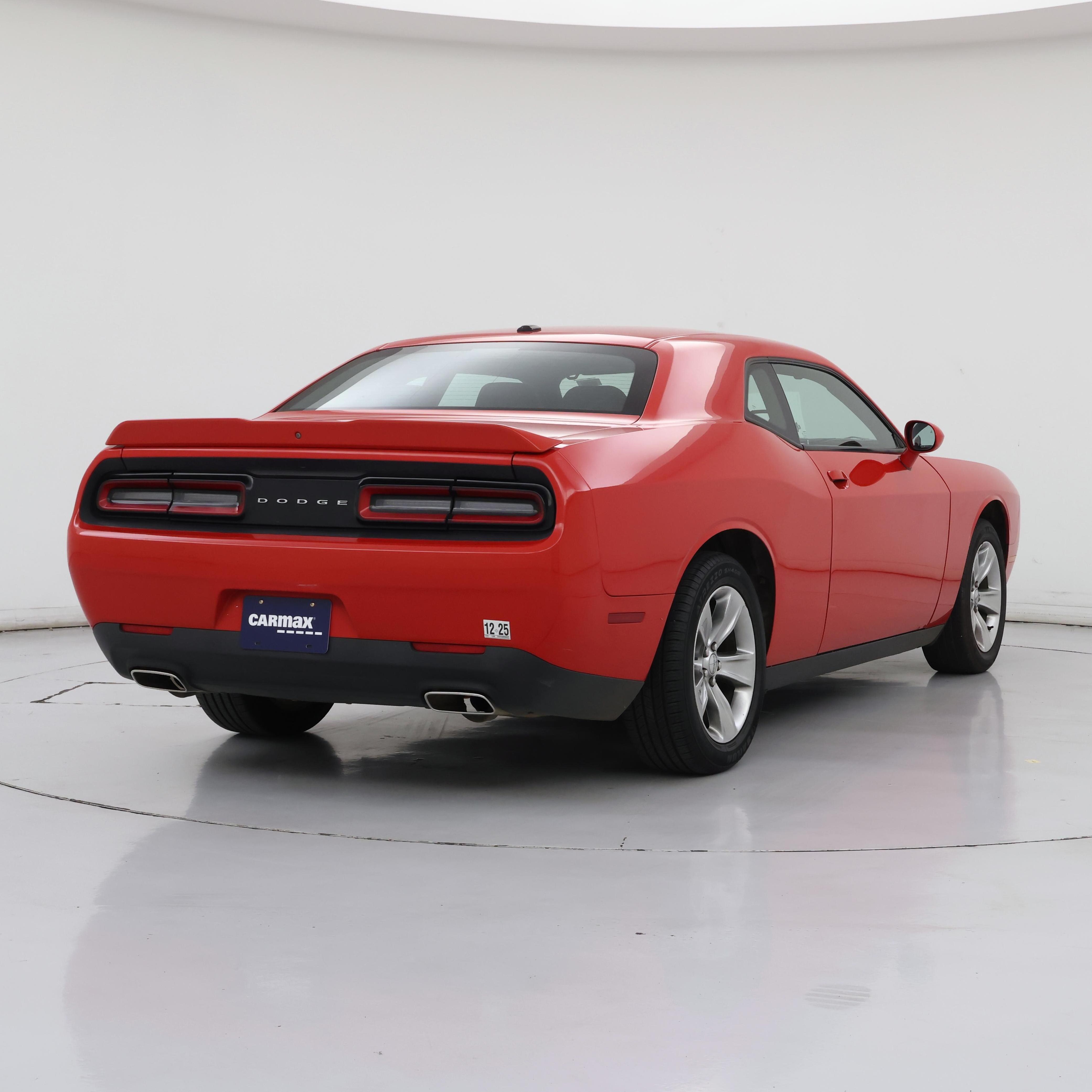 Thumbnail: 2021 Dodge Challenger - 8