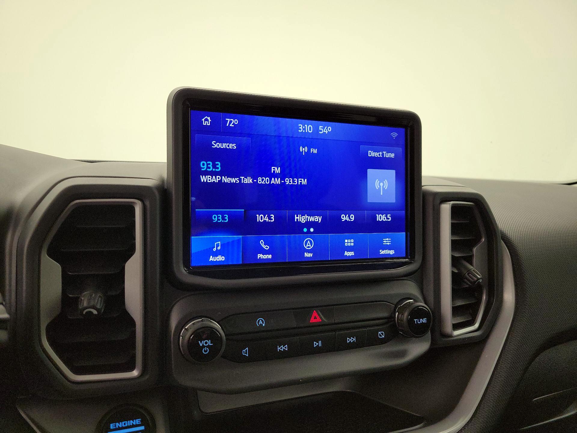 Thumbnail: 2022 Ford Bronco Sport - 16