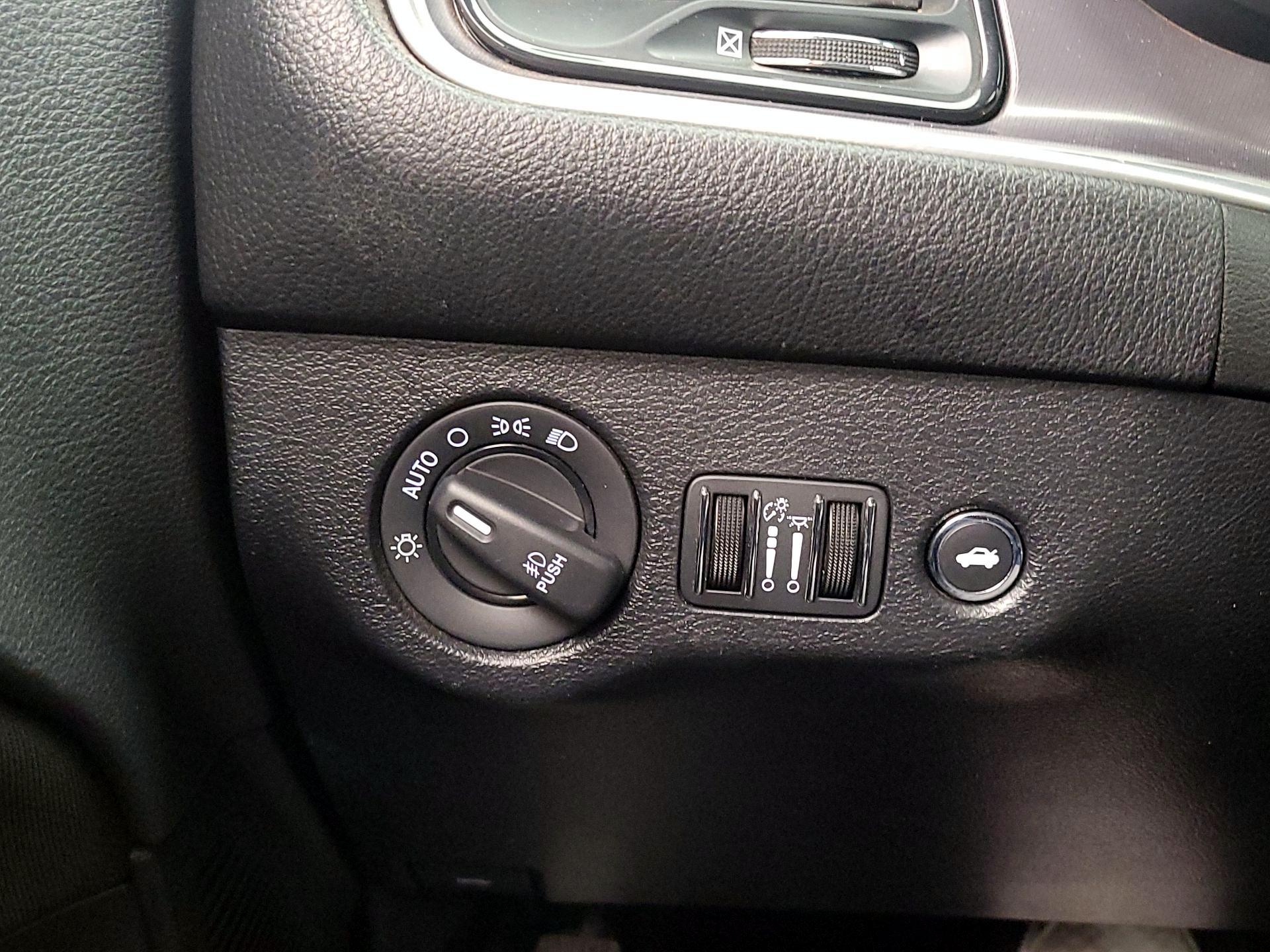 Thumbnail: 2021 Dodge Challenger - 13