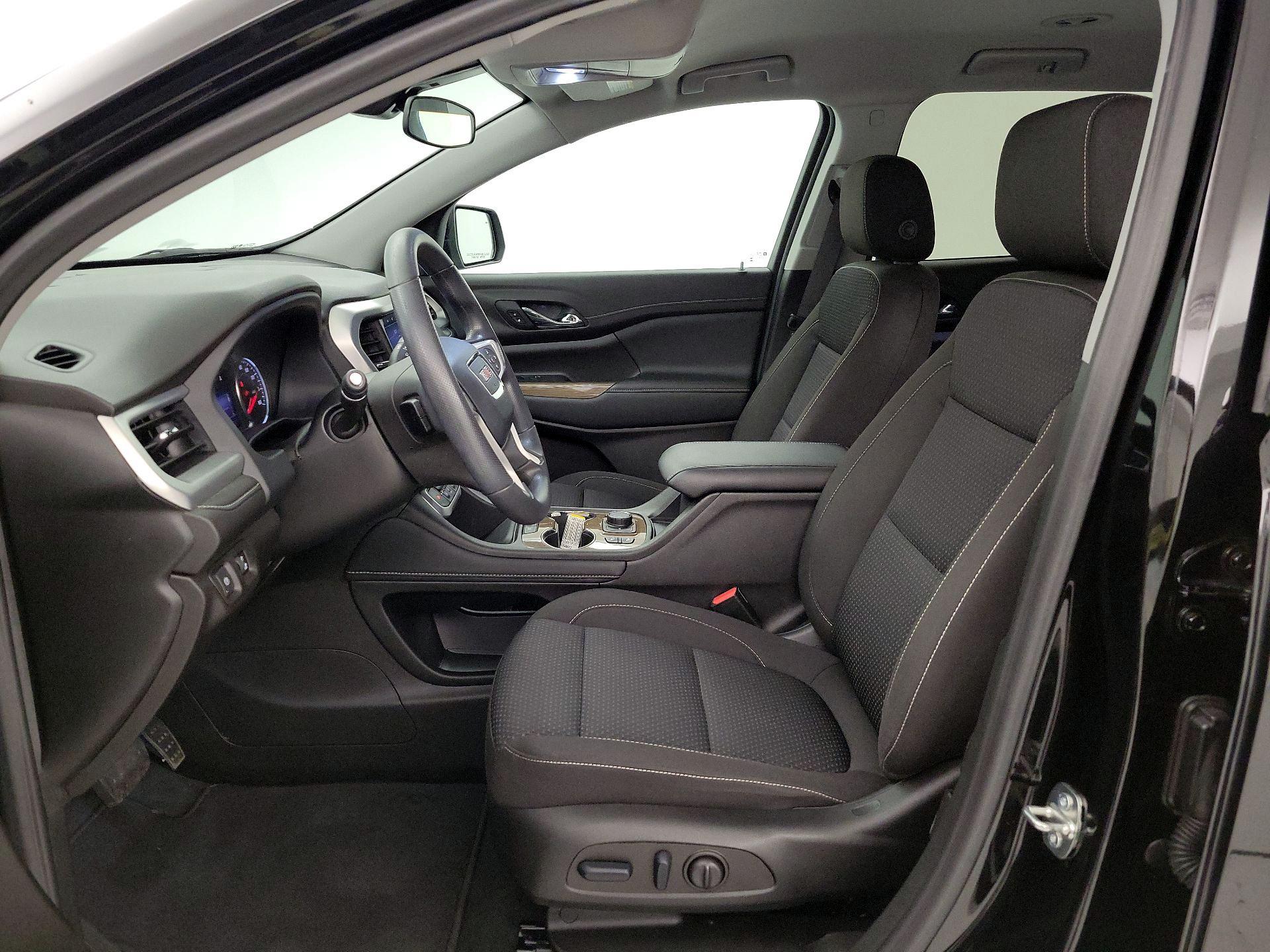 Thumbnail: 2023 GMC Acadia - 11