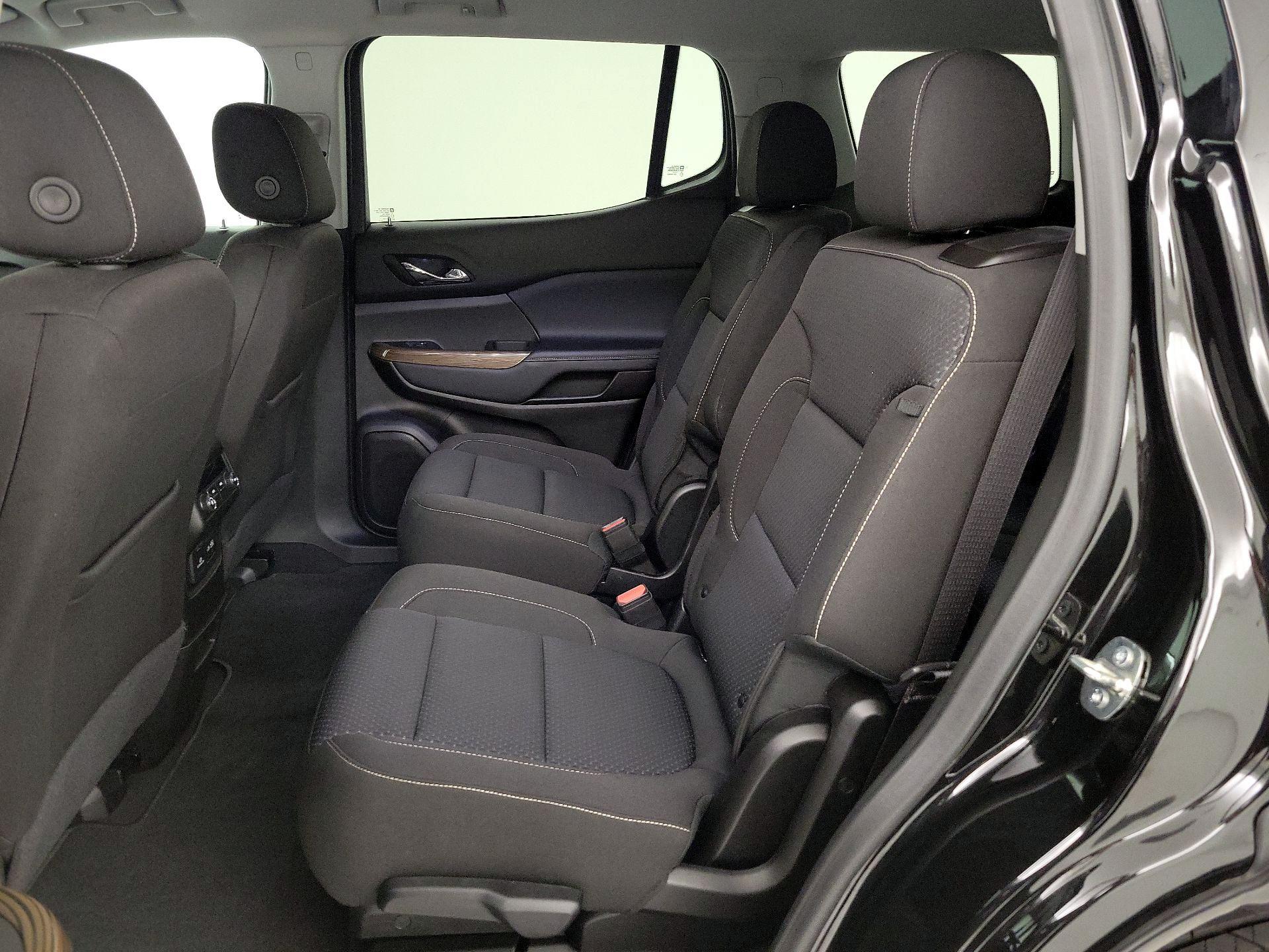 Thumbnail: 2023 GMC Acadia - 18