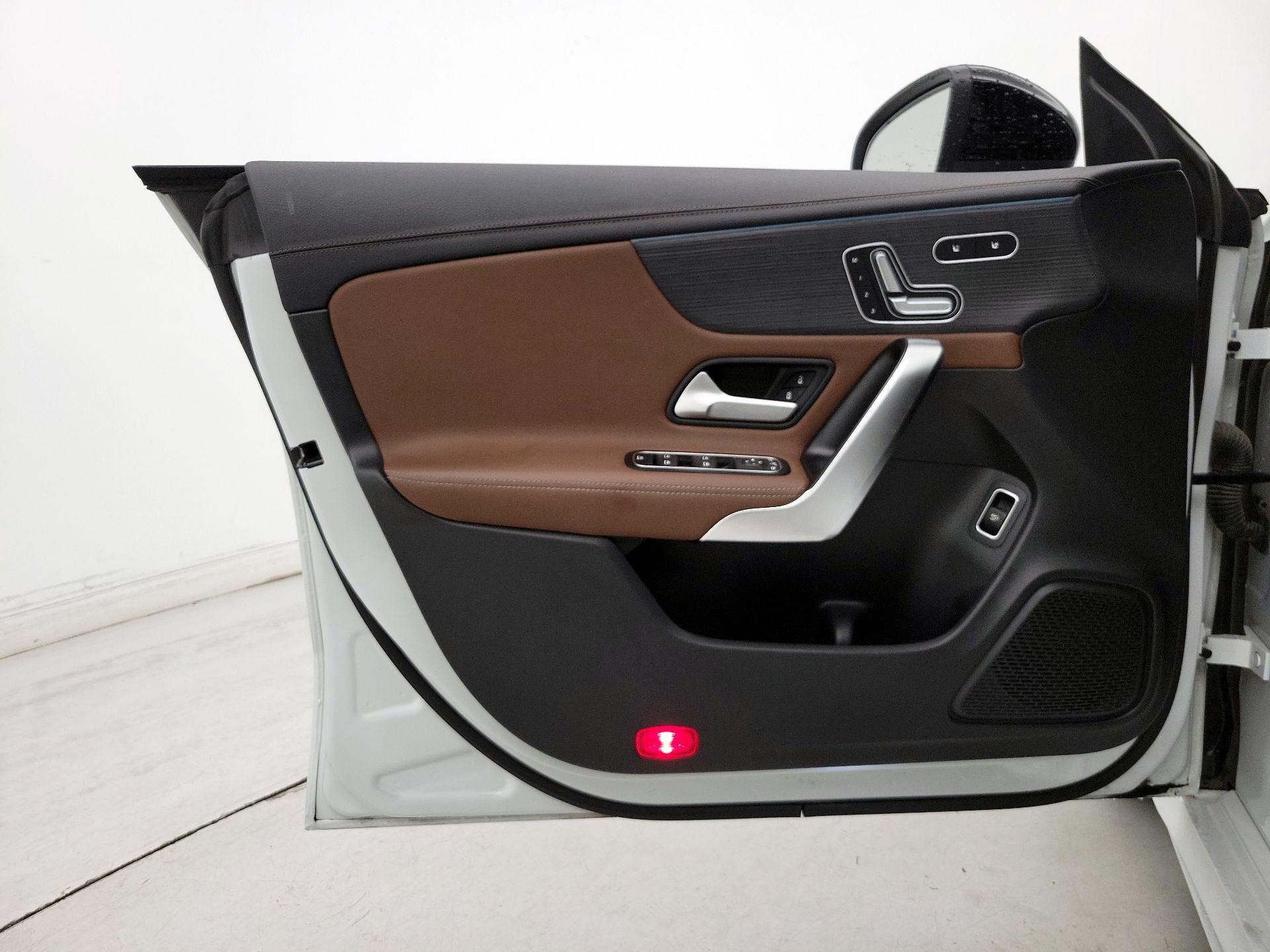 Thumbnail: 2022 Mercedes-Benz CLA - 12