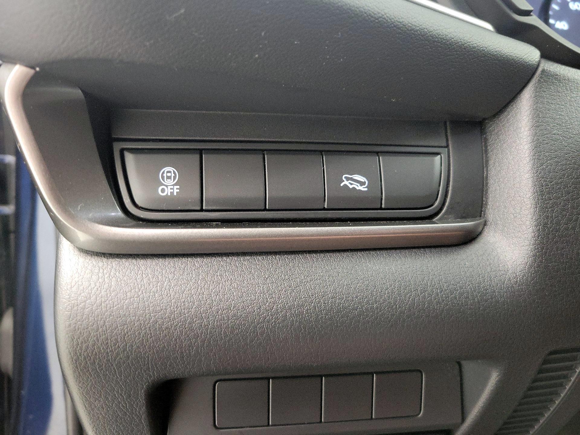 Thumbnail: 2022 Mazda CX-30 - 13