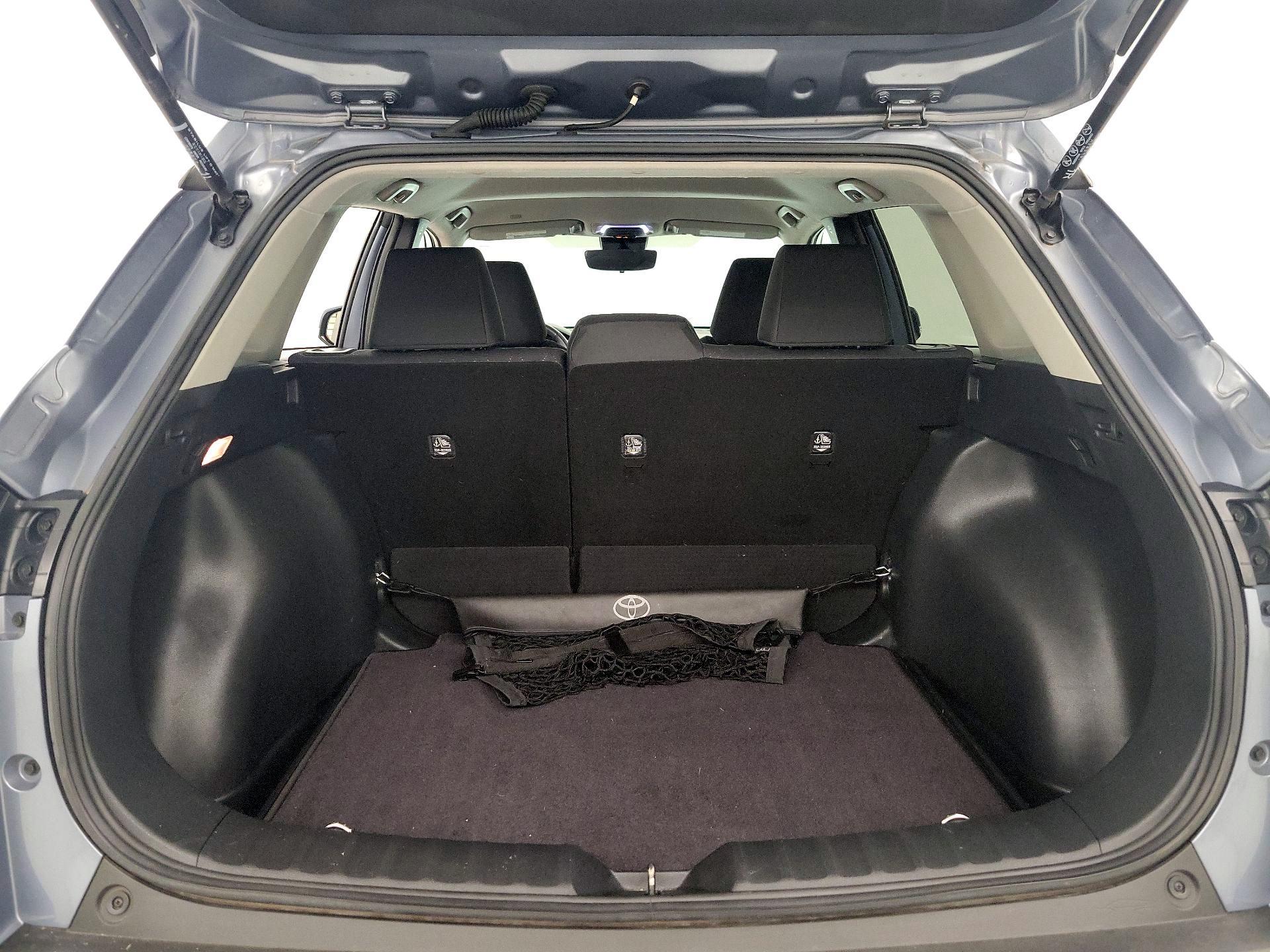 Thumbnail: 2022 Toyota Corolla Cross - 19