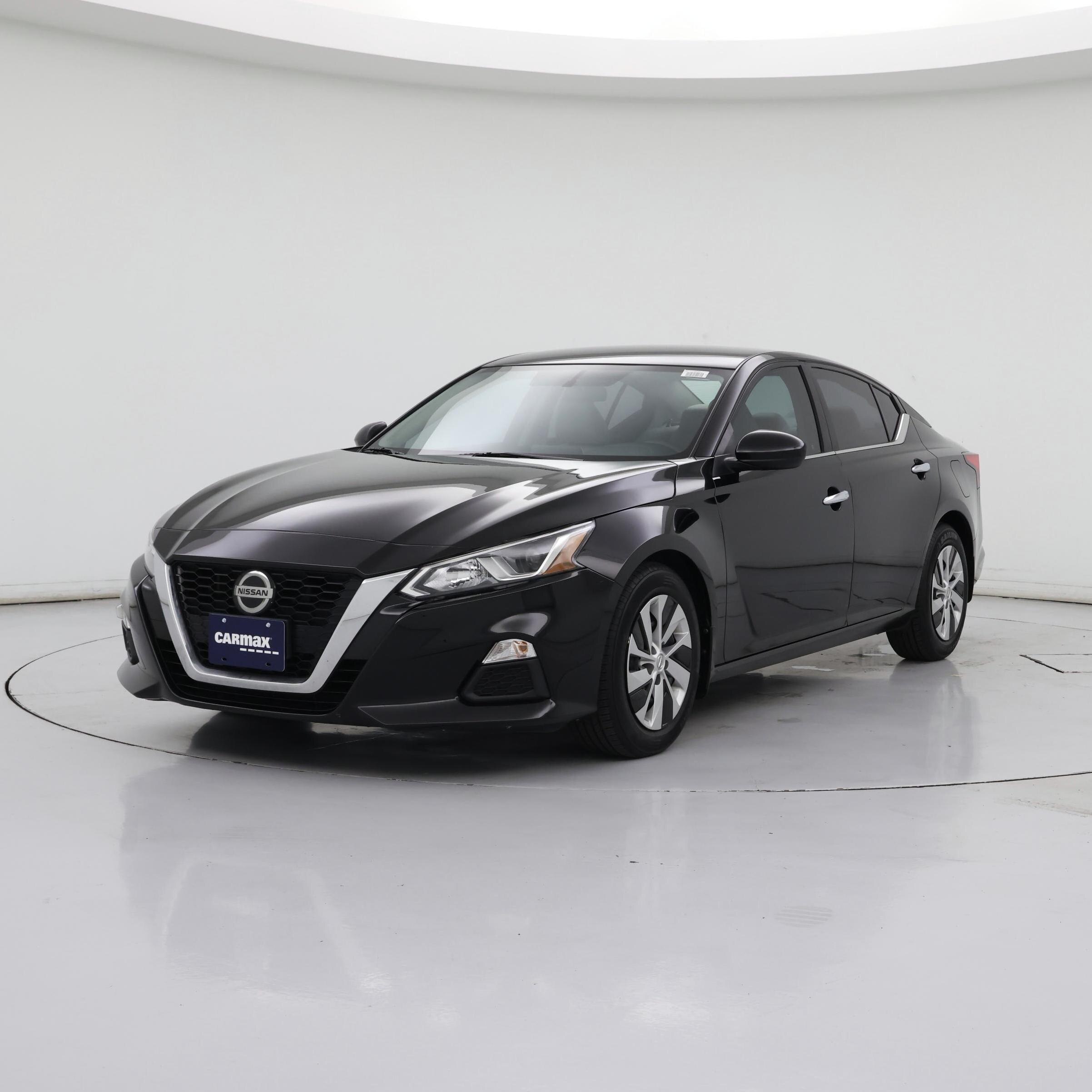 Thumbnail: 2020 Nissan Altima - 4
