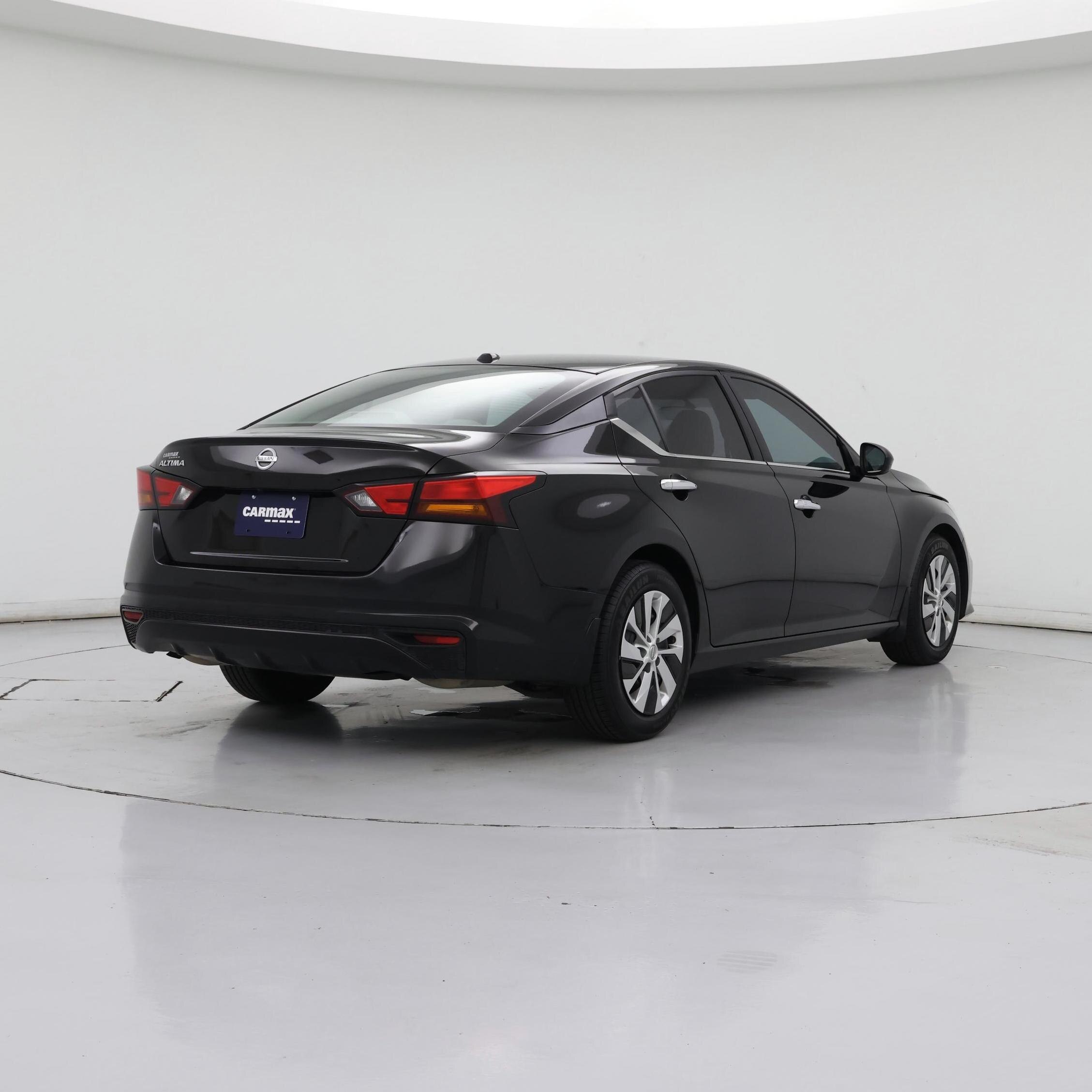 Thumbnail: 2020 Nissan Altima - 8