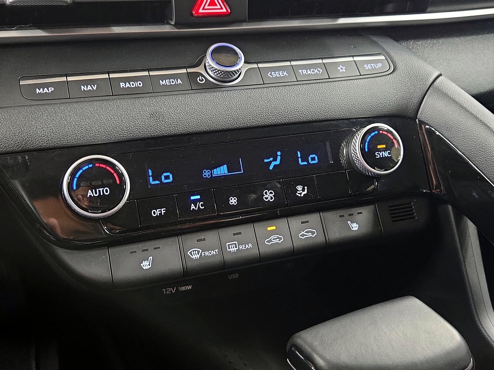 Thumbnail: 2023 Hyundai Elantra - 17