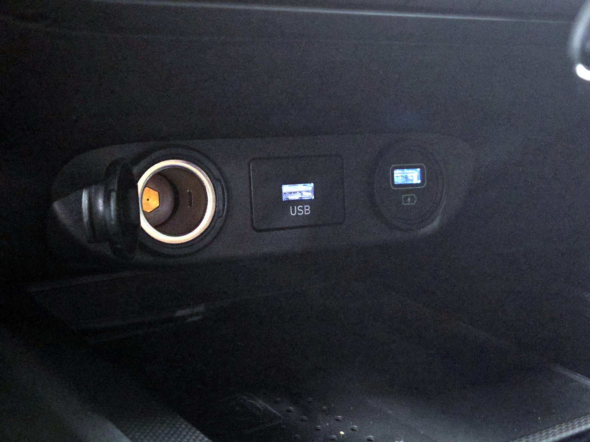 Thumbnail: 2023 Hyundai Elantra - 19