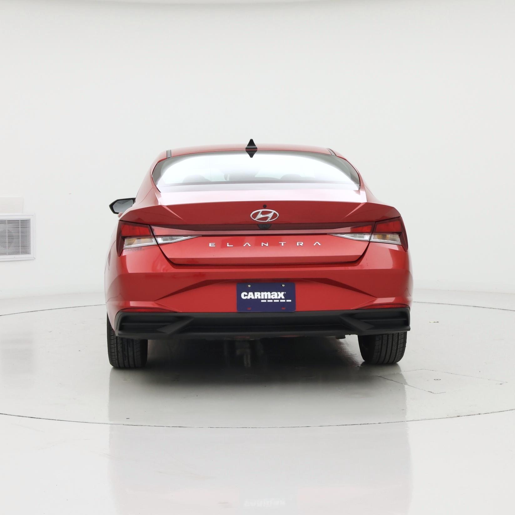 Thumbnail: 2023 Hyundai Elantra - 6