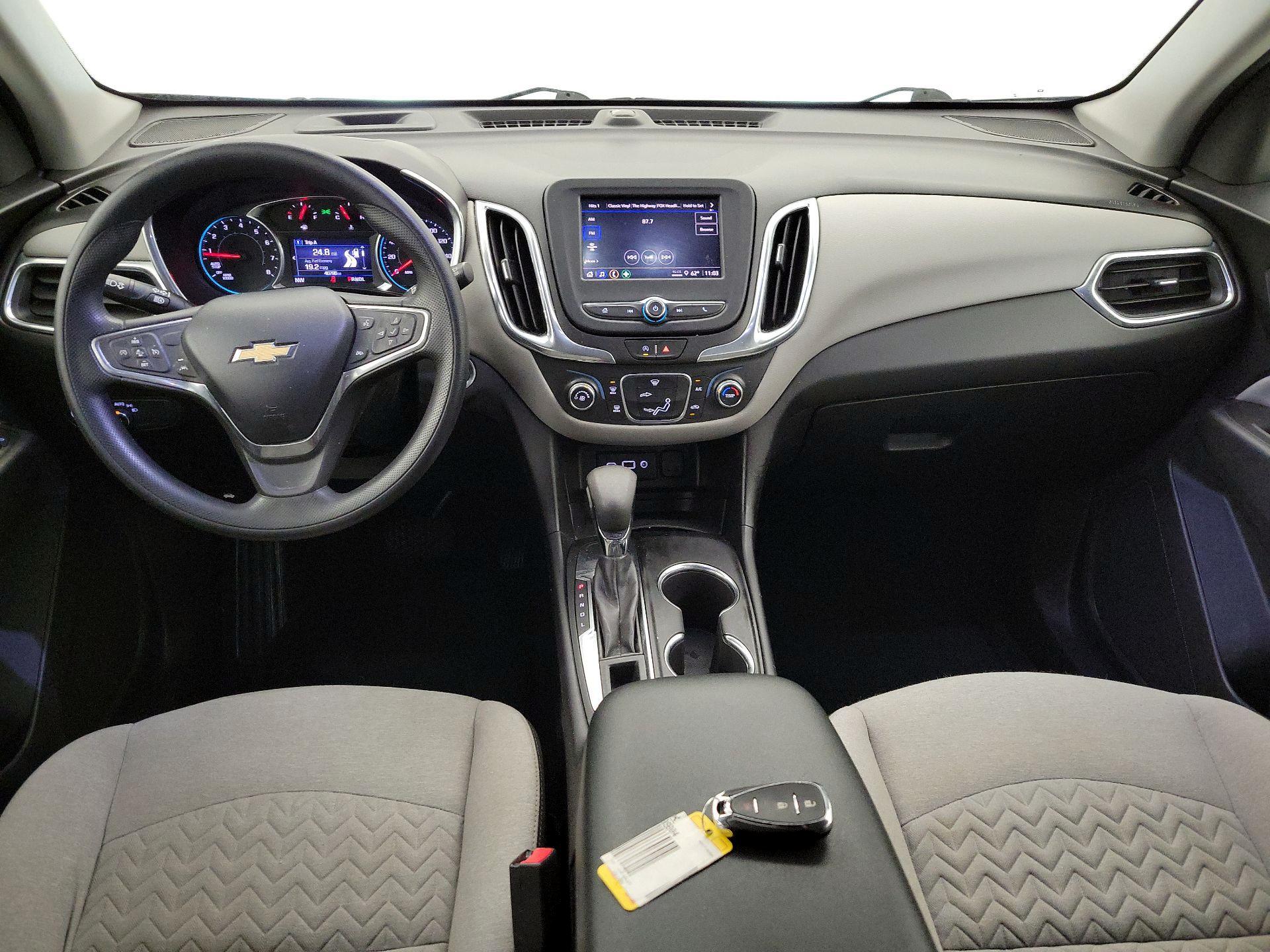 Thumbnail: 2022 Chevrolet Equinox - 9