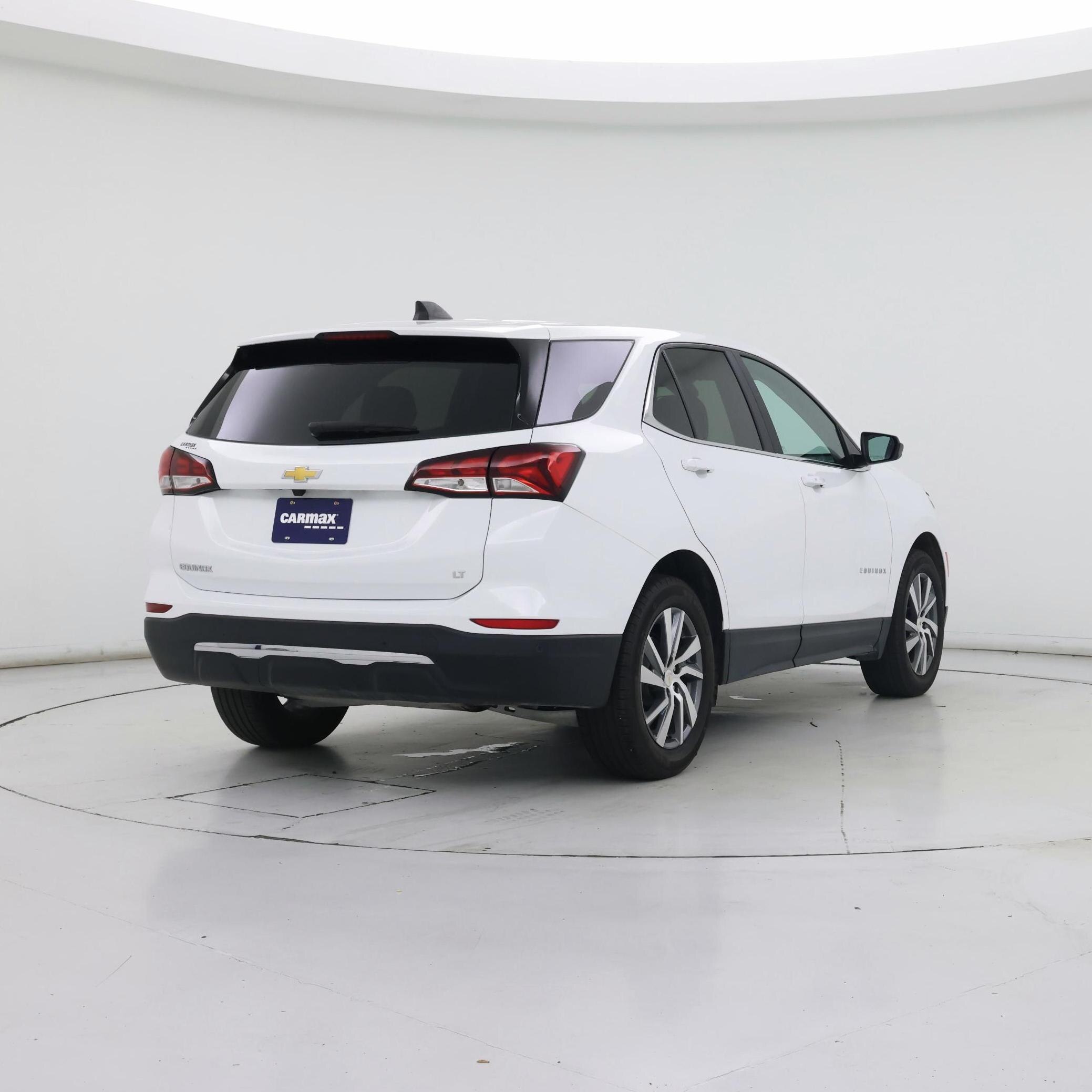Thumbnail: 2023 Chevrolet Equinox - 8