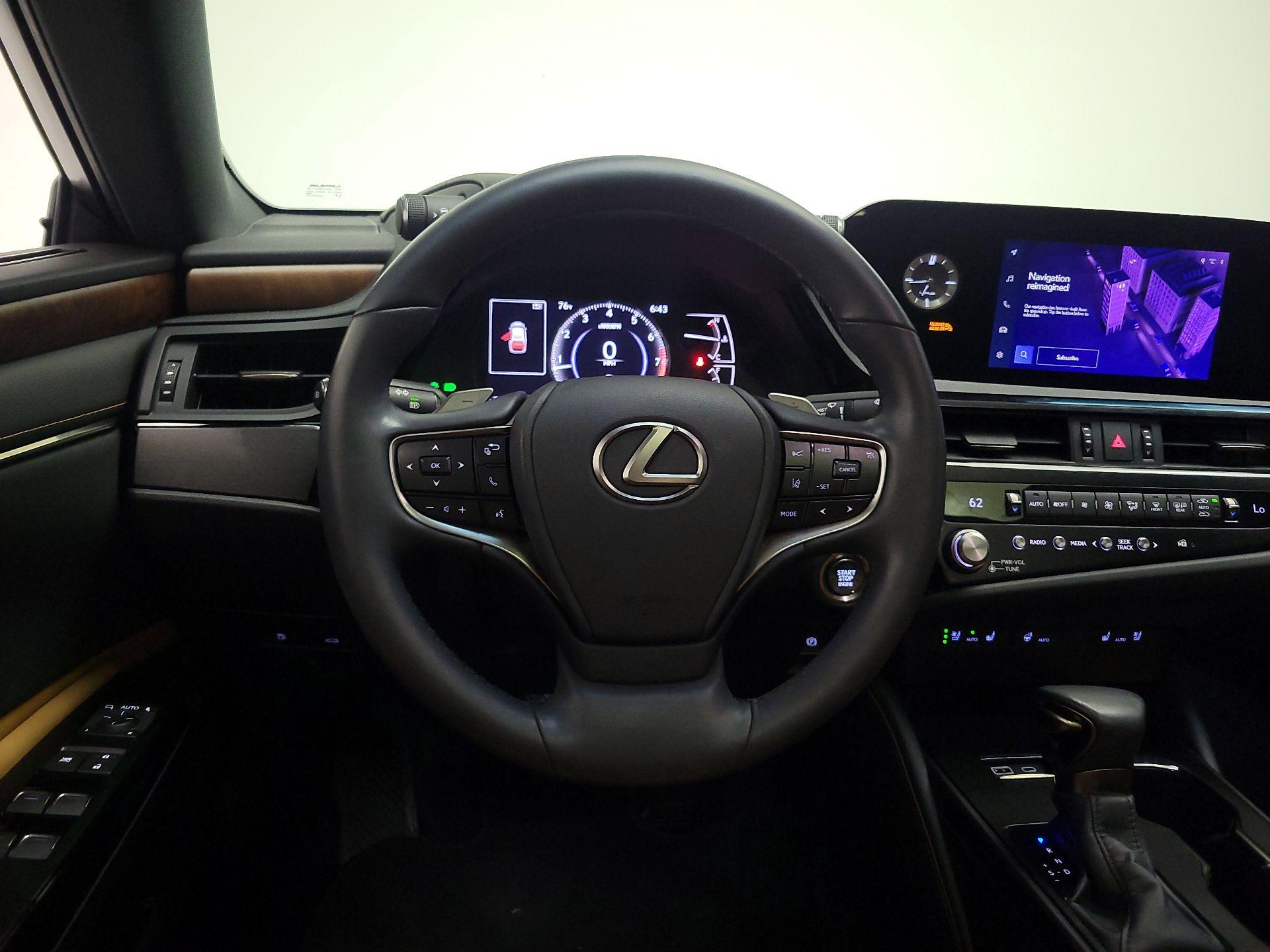 Thumbnail: 2023 Lexus ES - 10