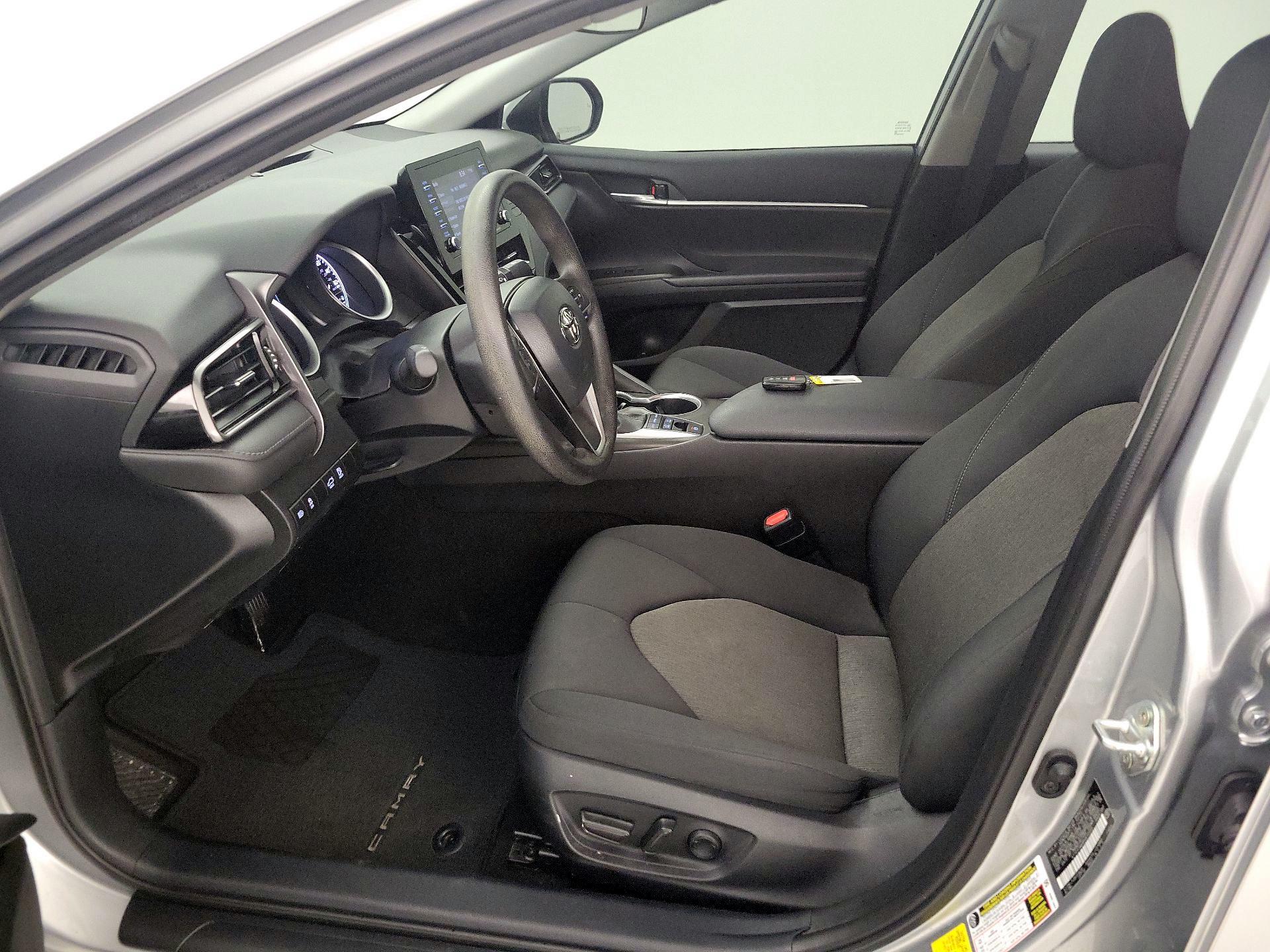 Thumbnail: 2023 Toyota Camry - 11