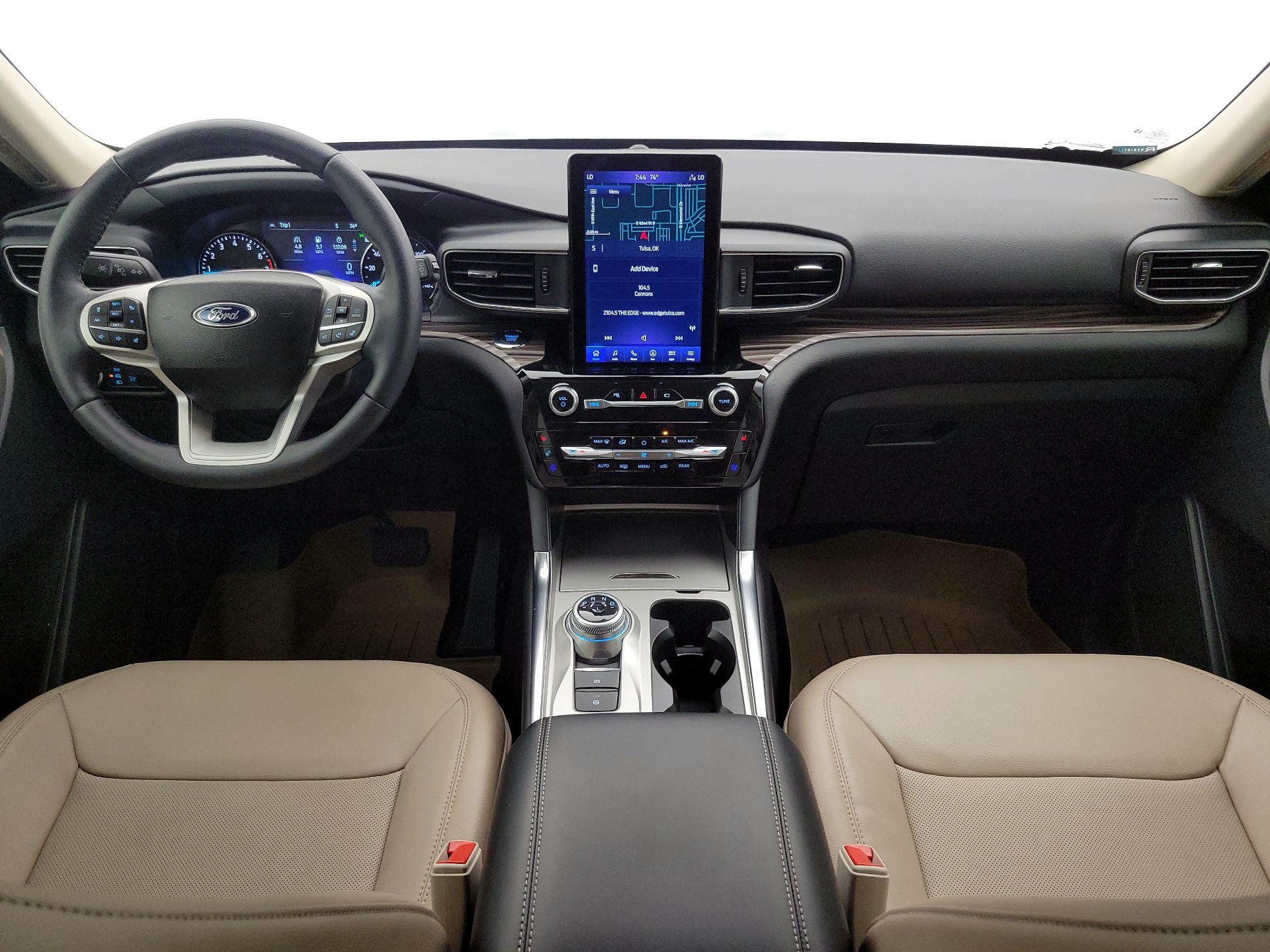 Thumbnail: 2023 Ford Explorer - 9