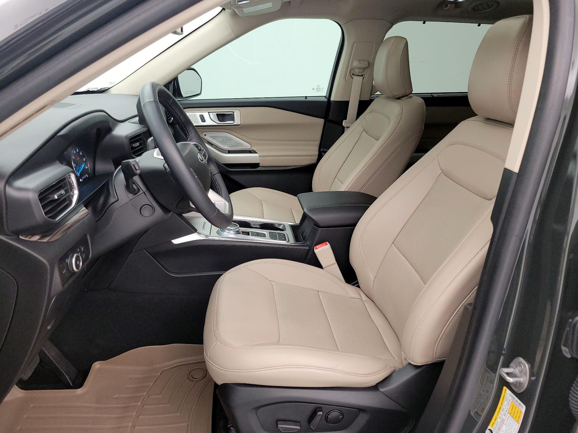 Thumbnail: 2023 Ford Explorer - 11