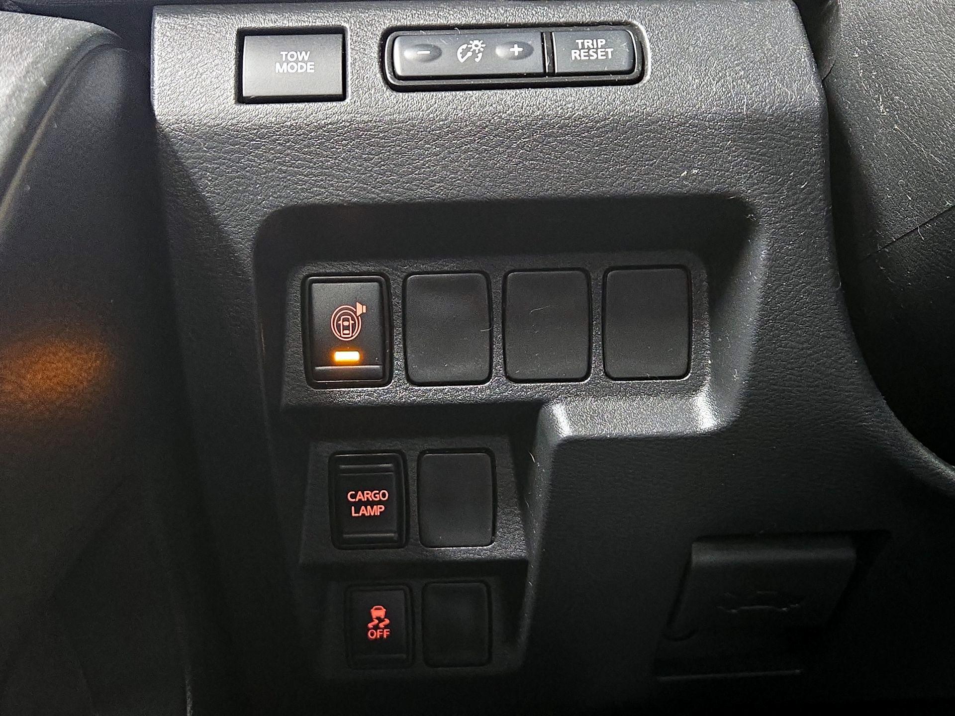 Thumbnail: 2022 Nissan Frontier - 13