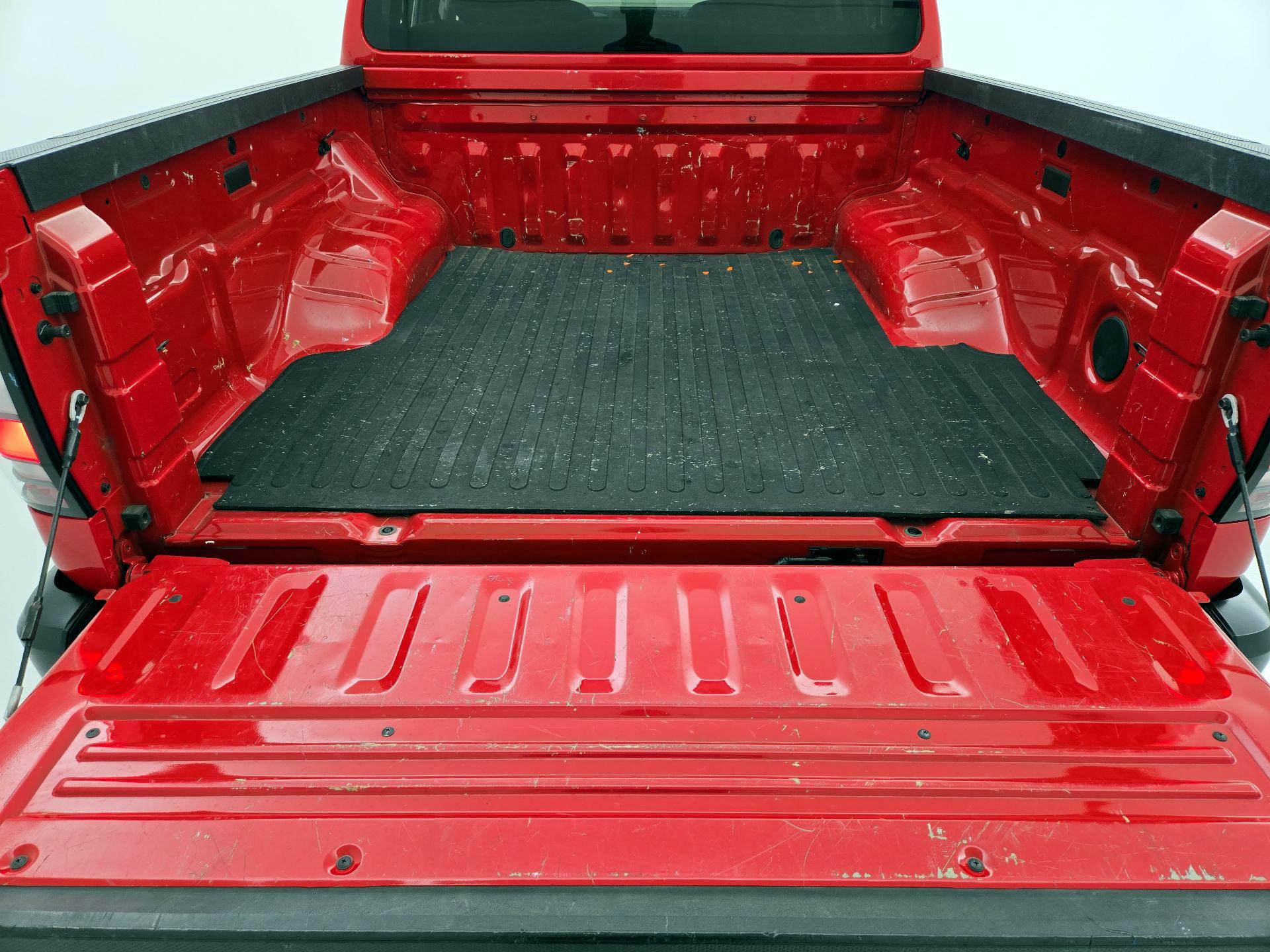 Thumbnail: 2022 Nissan Frontier - 20