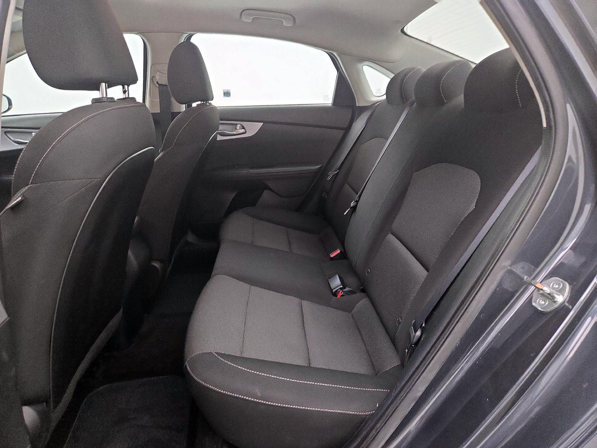 Thumbnail: 2023 Kia Forte - 18