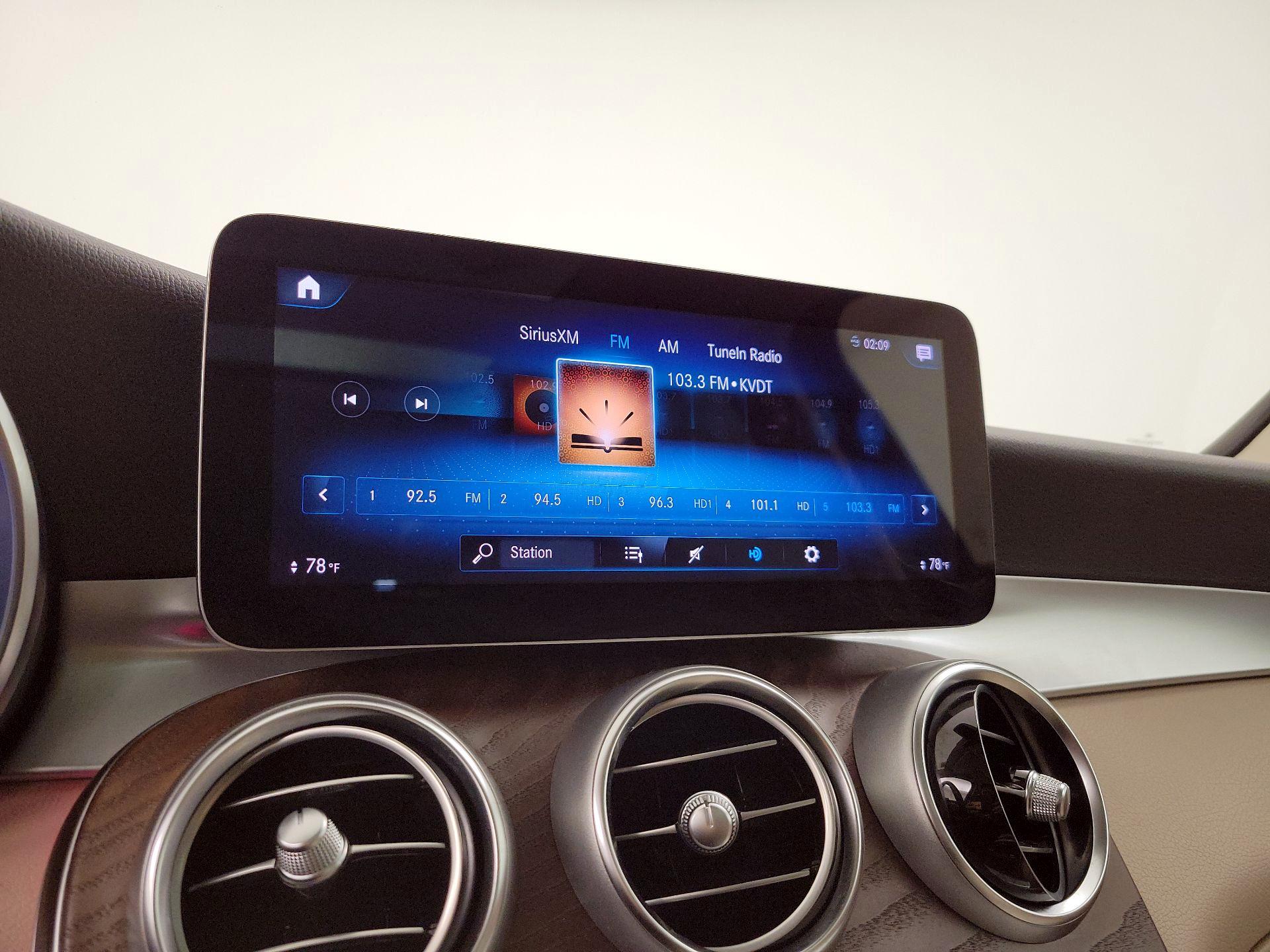 Thumbnail: 2021 Mercedes-Benz GLC - 15