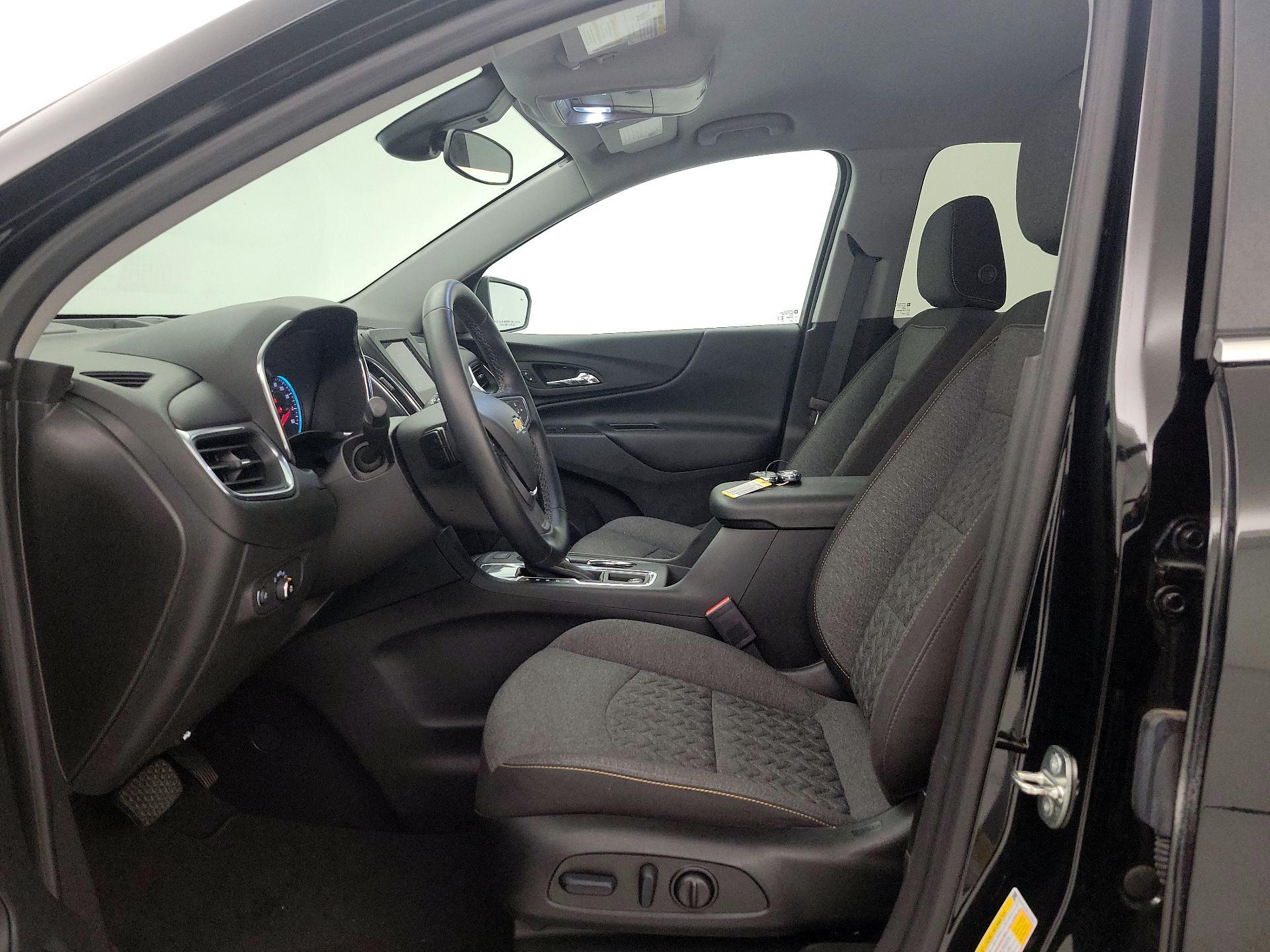 Thumbnail: 2023 Chevrolet Equinox - 11