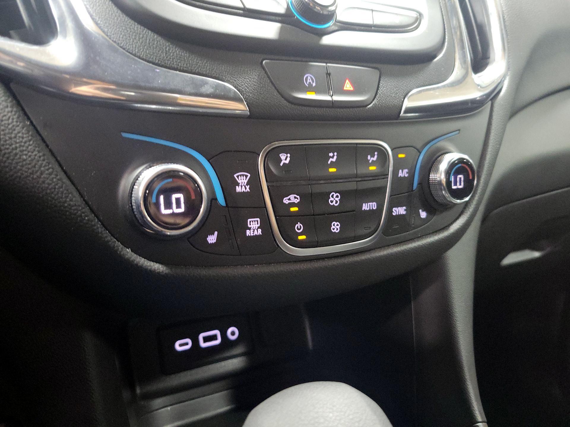 Thumbnail: 2023 Chevrolet Equinox - 16