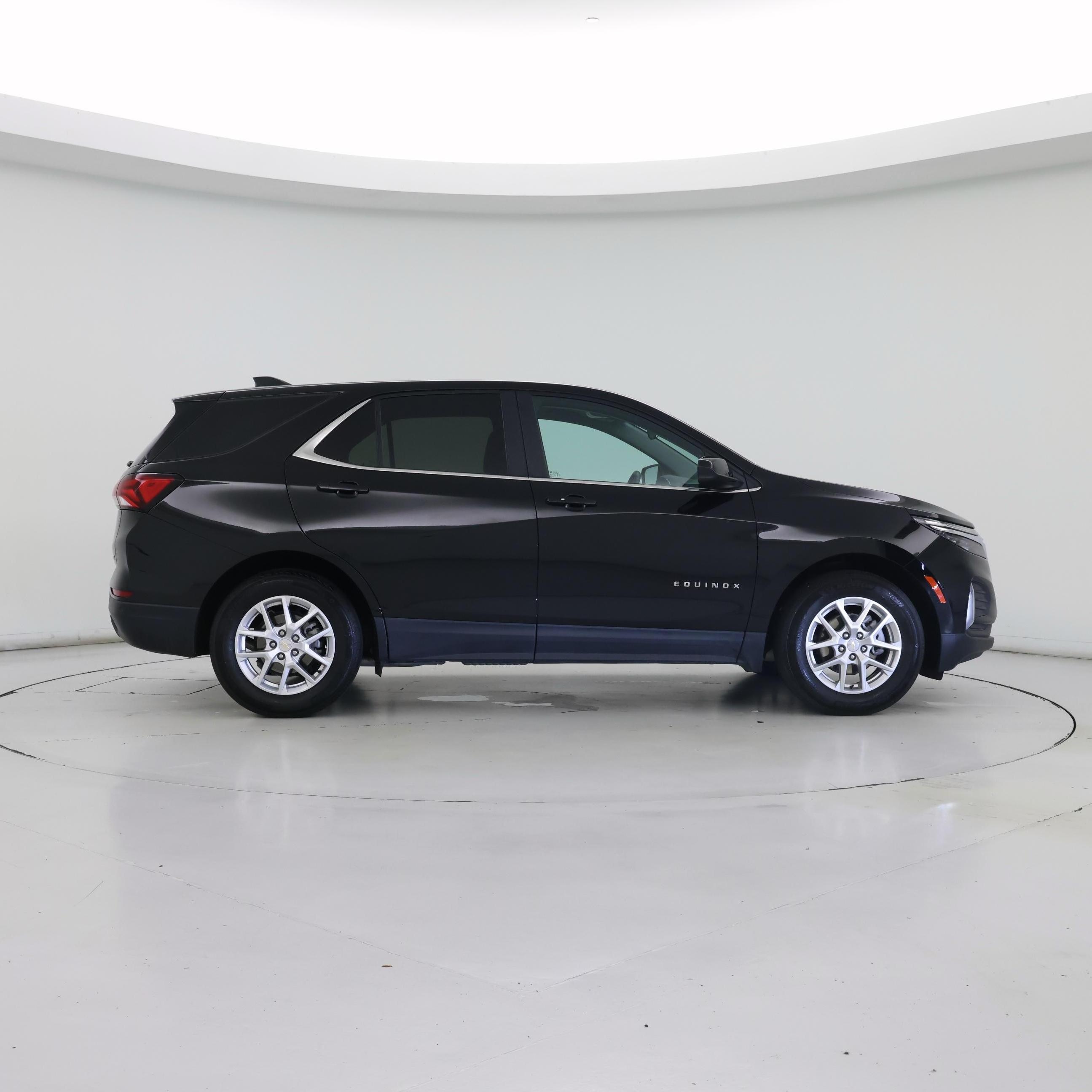 Thumbnail: 2023 Chevrolet Equinox - 7
