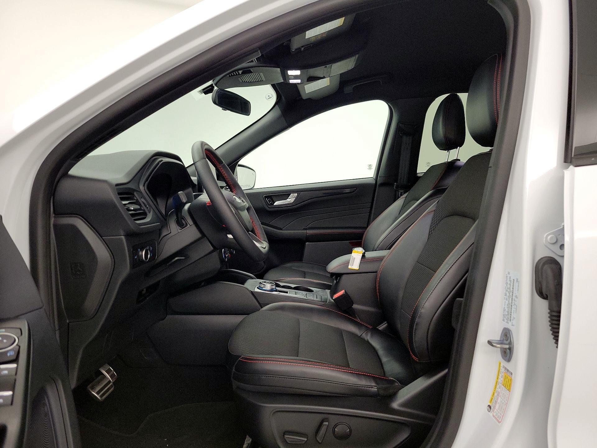 Thumbnail: 2023 Ford Escape - 11