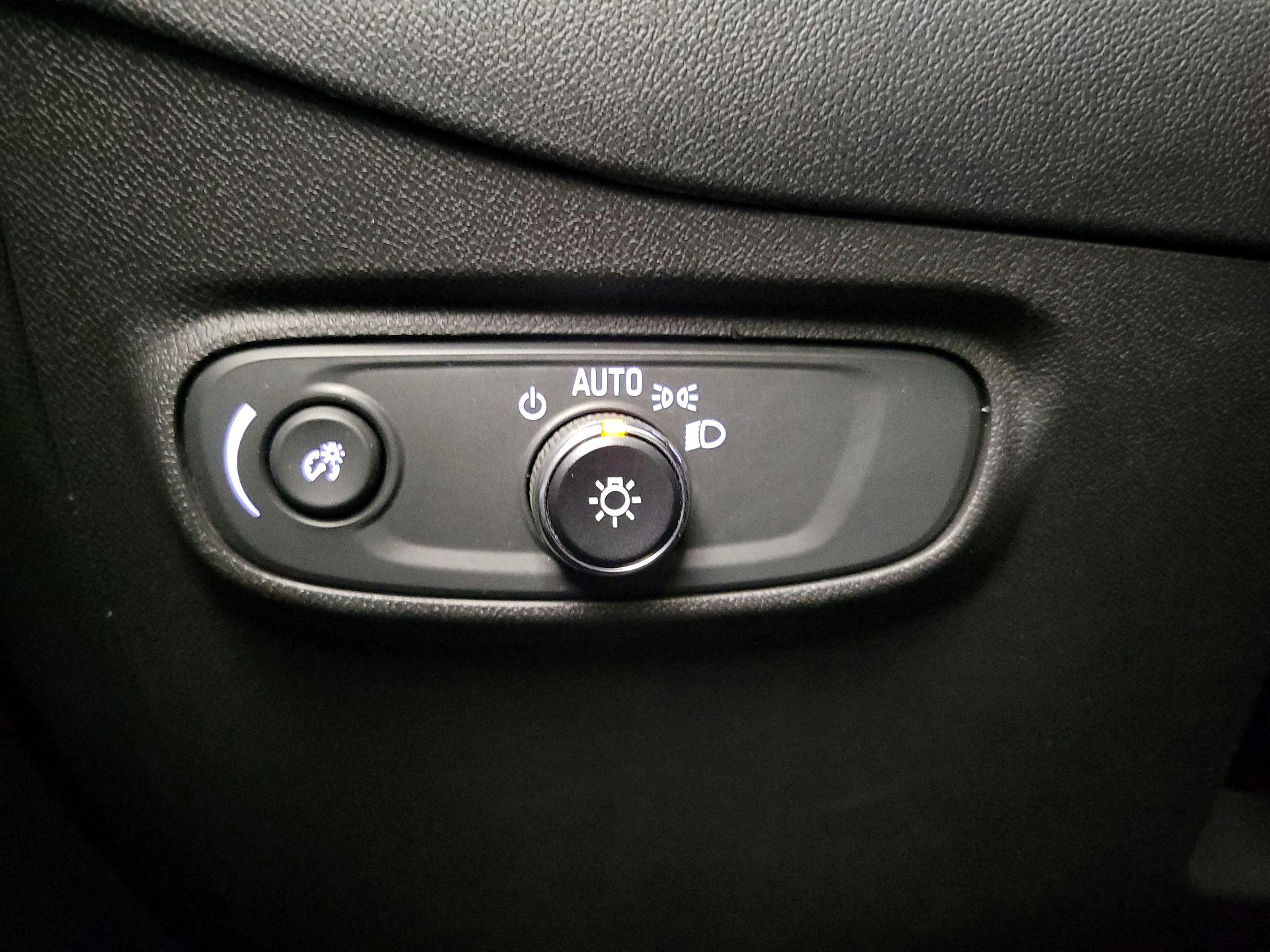 Thumbnail: 2023 Chevrolet Equinox - 13