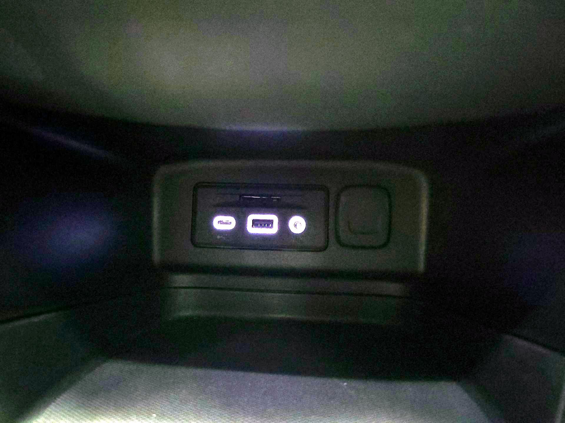 Thumbnail: 2023 Chevrolet Equinox - 18