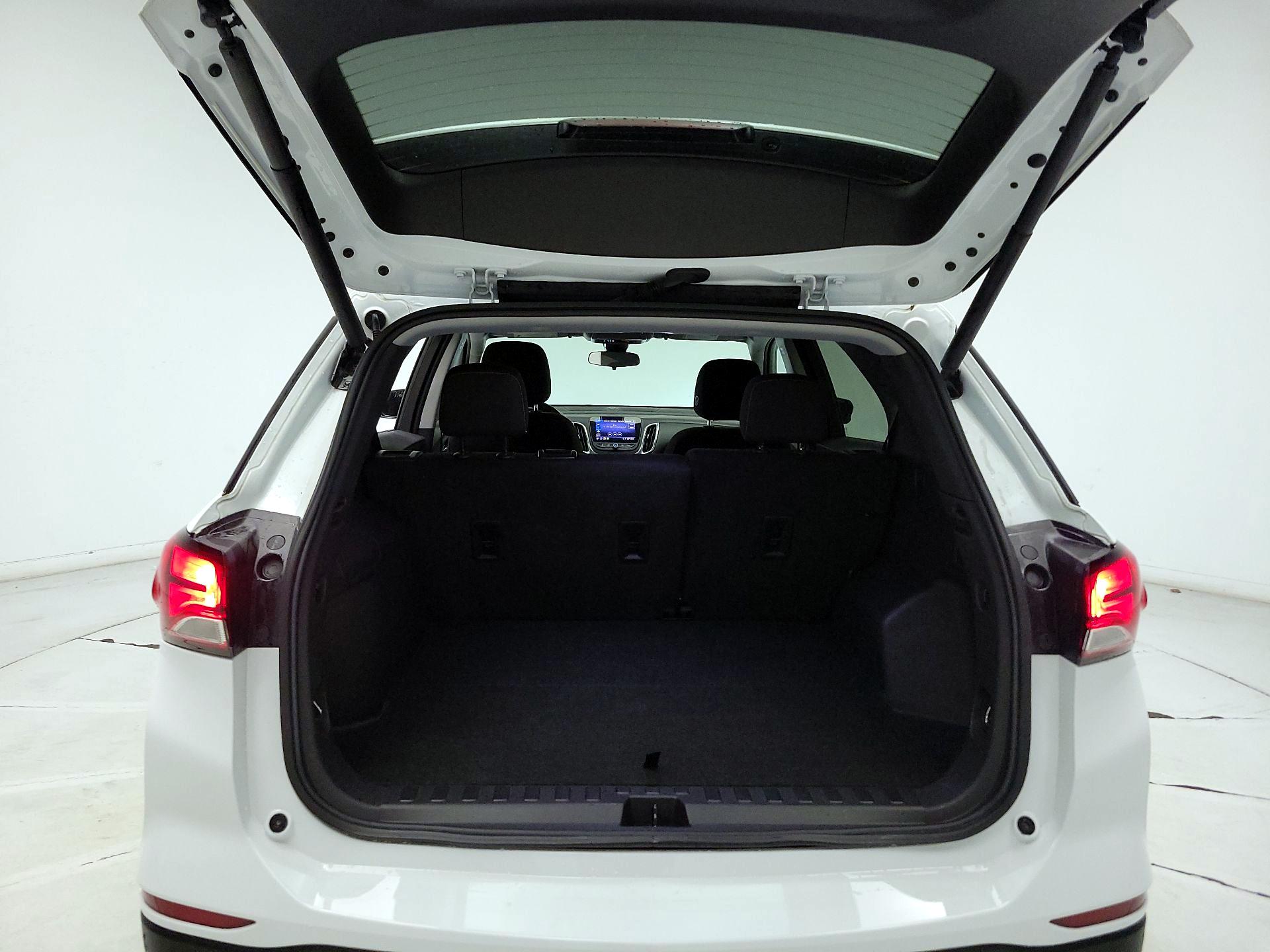 Thumbnail: 2023 Chevrolet Equinox - 20