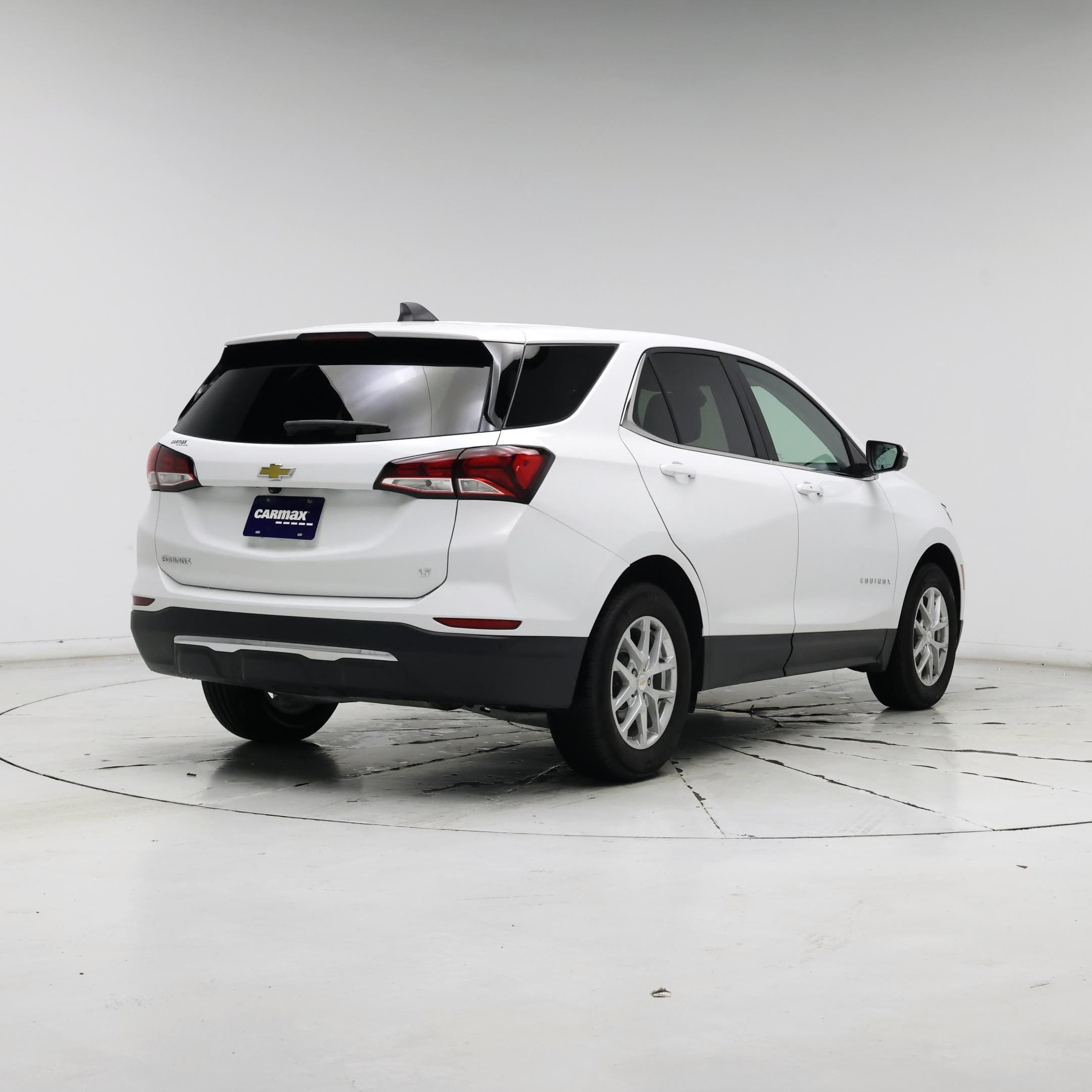 Thumbnail: 2023 Chevrolet Equinox - 8