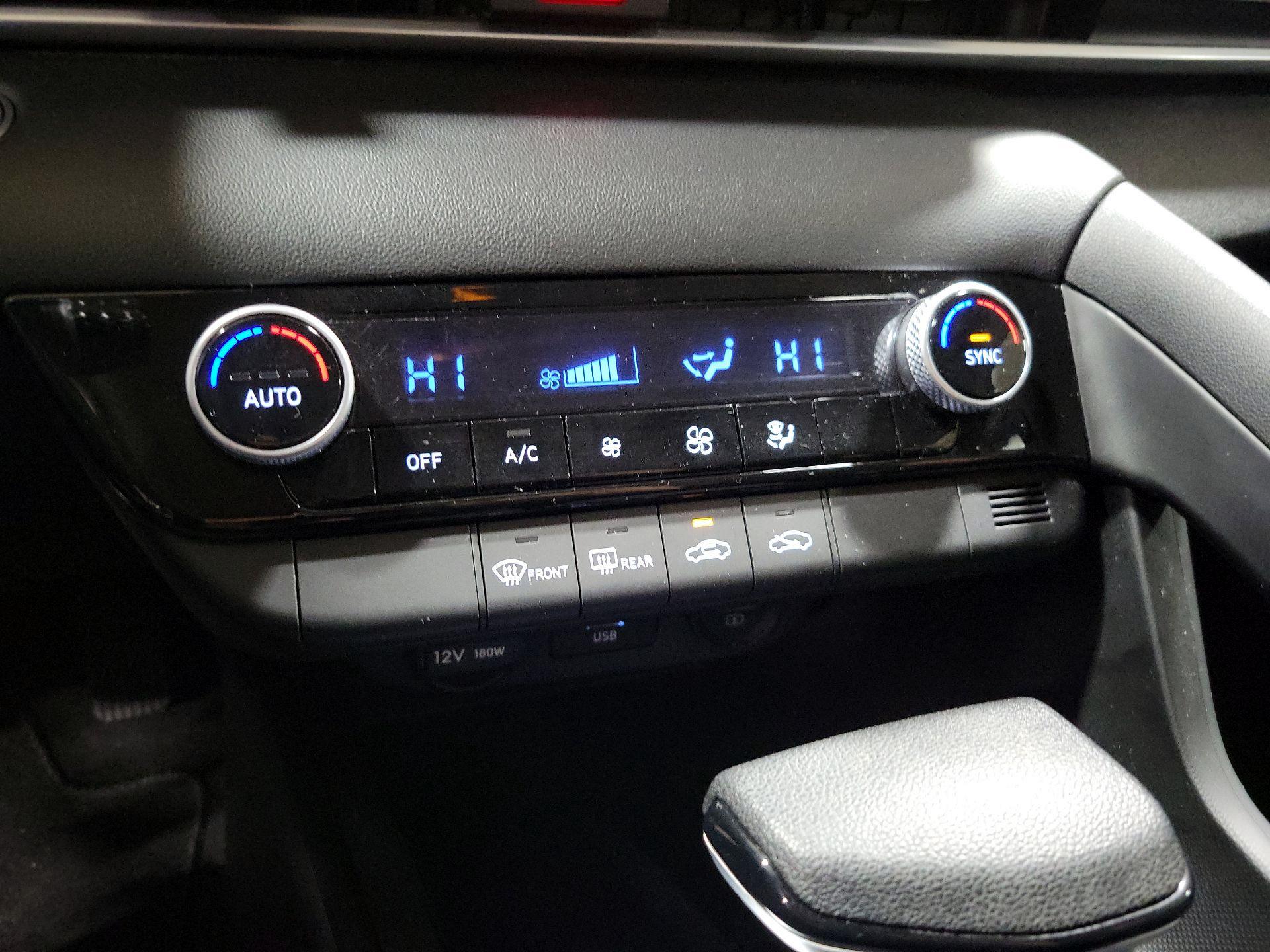 Thumbnail: 2023 Hyundai Elantra - 16