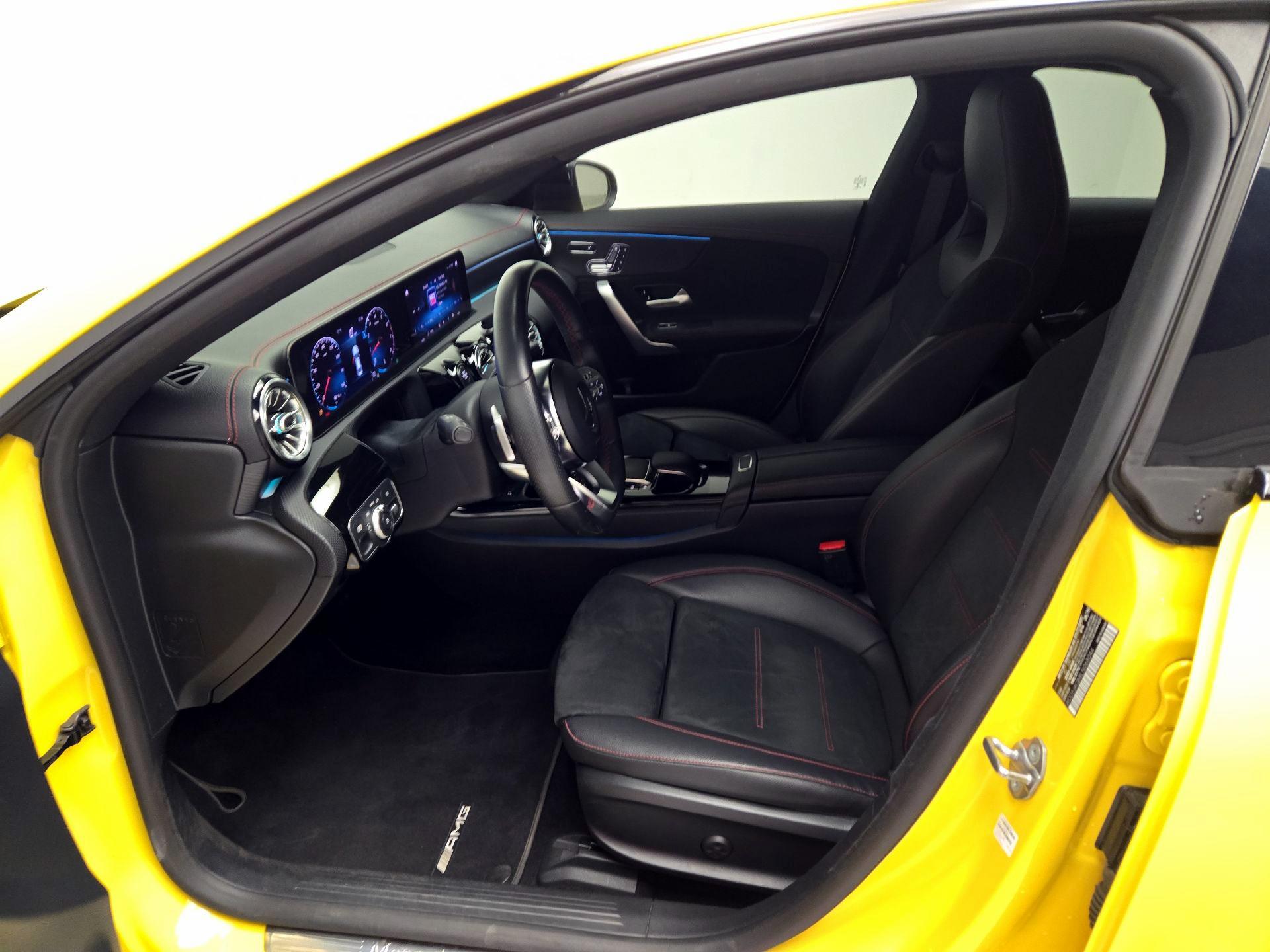 Thumbnail: 2020 Mercedes-Benz CLA - 11