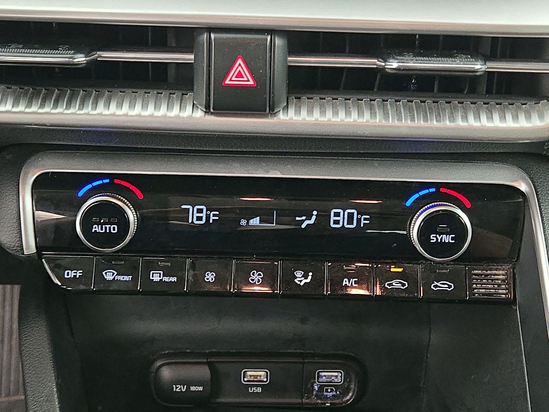 Thumbnail: 2022 Kia K5 - 16