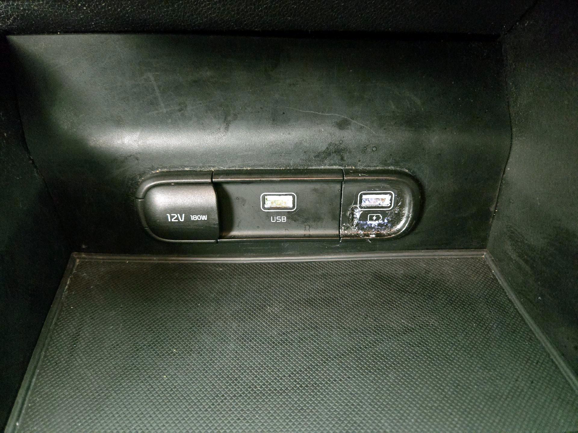 Thumbnail: 2022 Kia K5 - 18