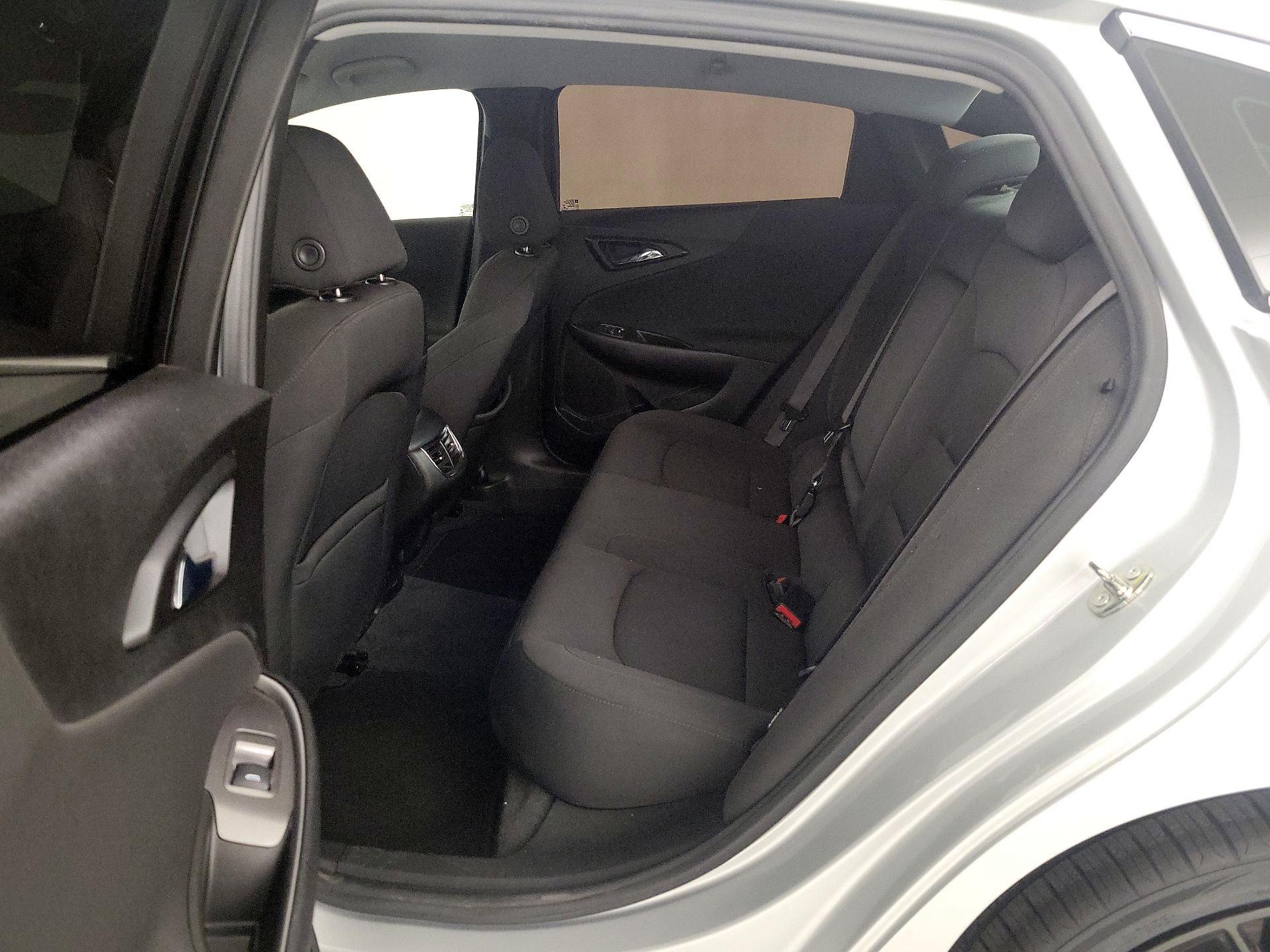 Thumbnail: 2022 Chevrolet Malibu - 19