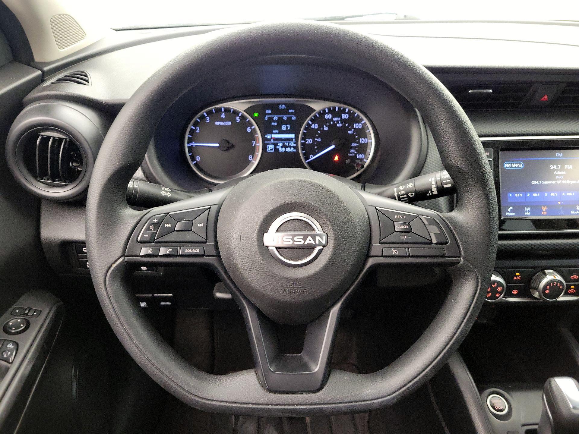 Thumbnail: 2023 Nissan Kicks - 10