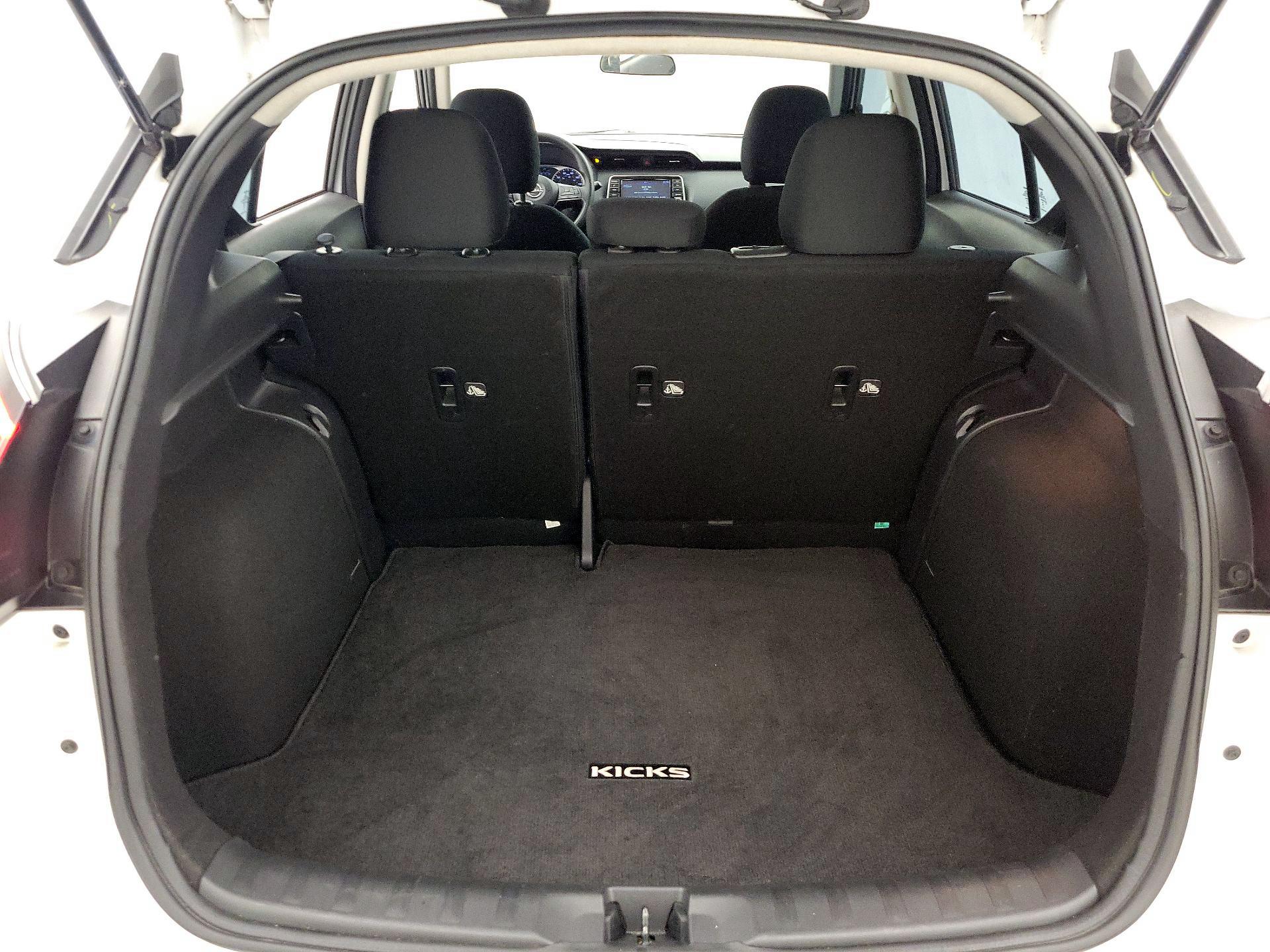 Thumbnail: 2023 Nissan Kicks - 20