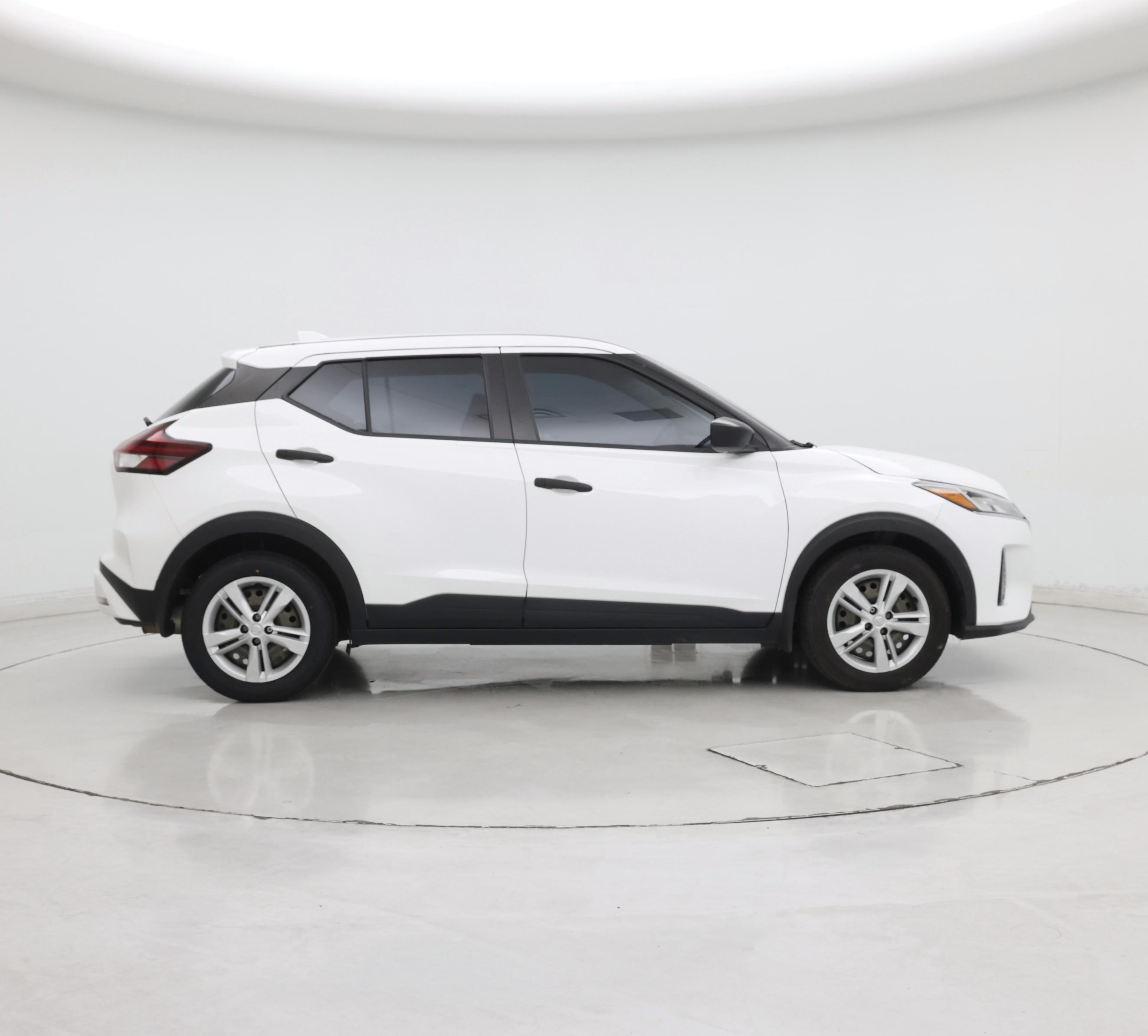 Thumbnail: 2023 Nissan Kicks - 7