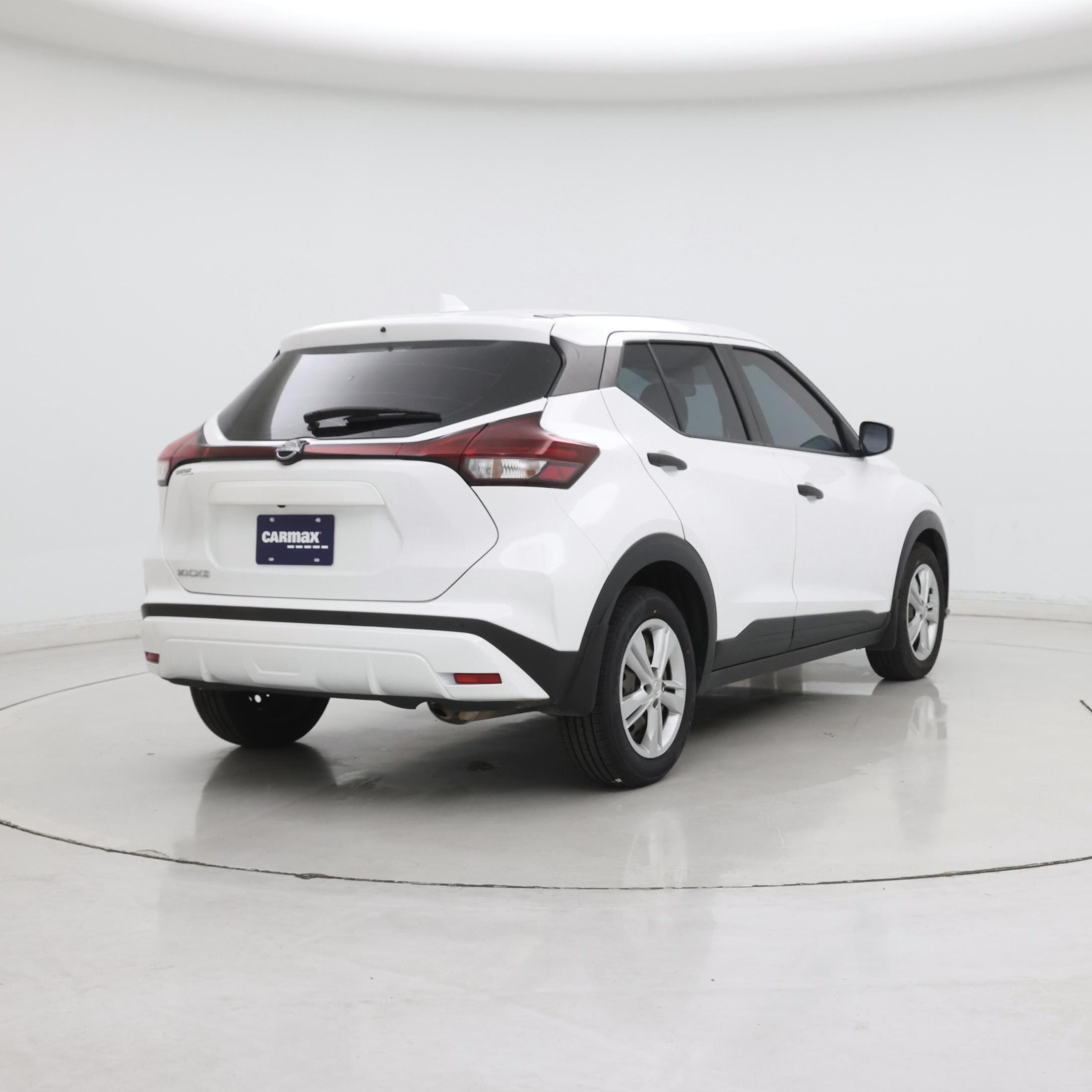 Thumbnail: 2023 Nissan Kicks - 8