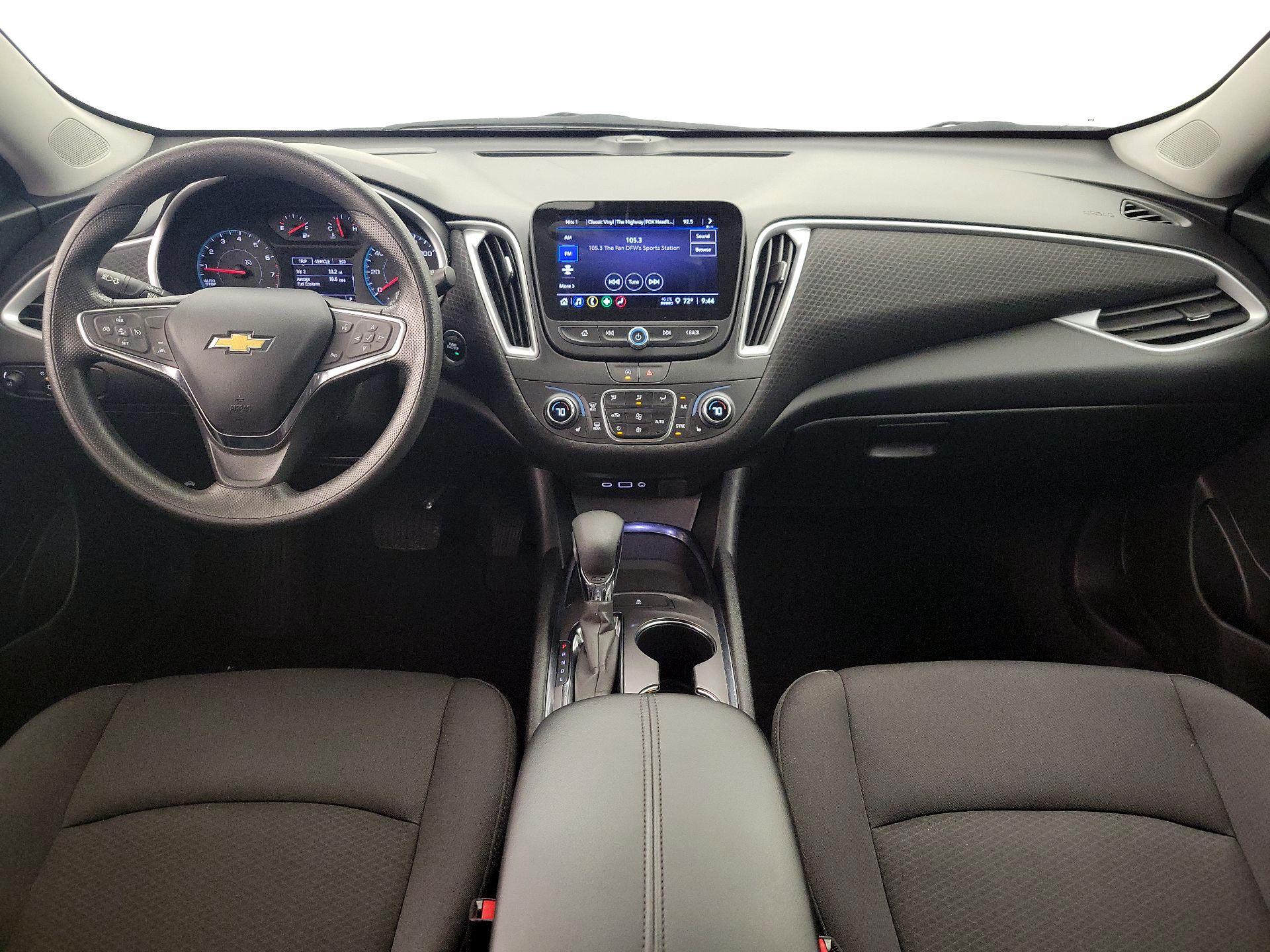 Thumbnail: 2023 Chevrolet Malibu - 9