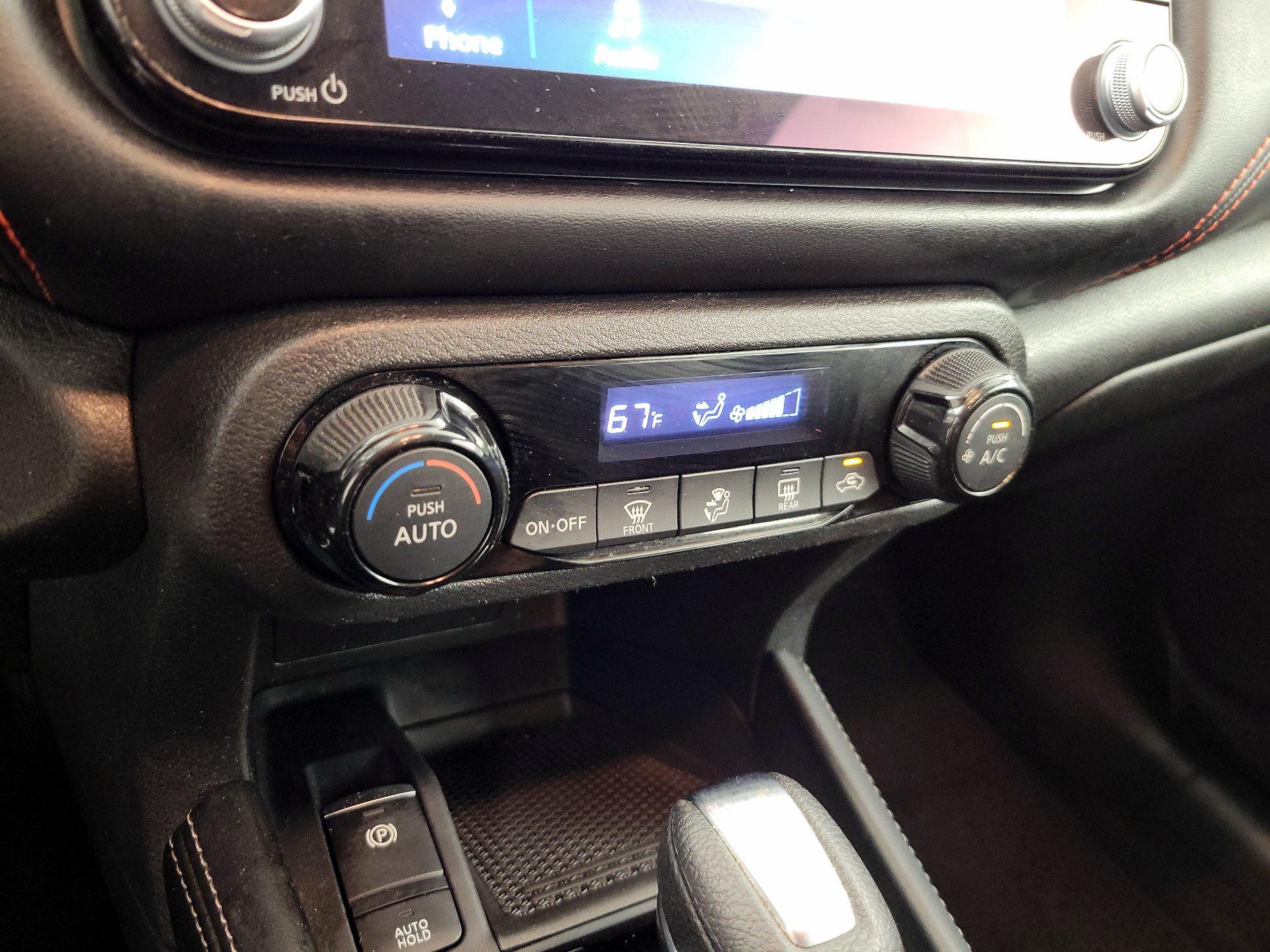 Thumbnail: 2023 Nissan Kicks - 16