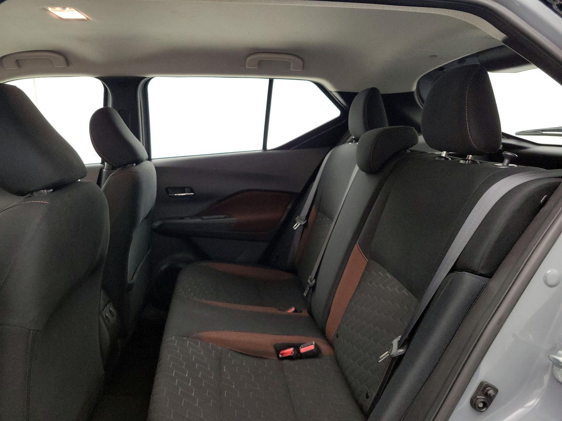 Thumbnail: 2023 Nissan Kicks - 19