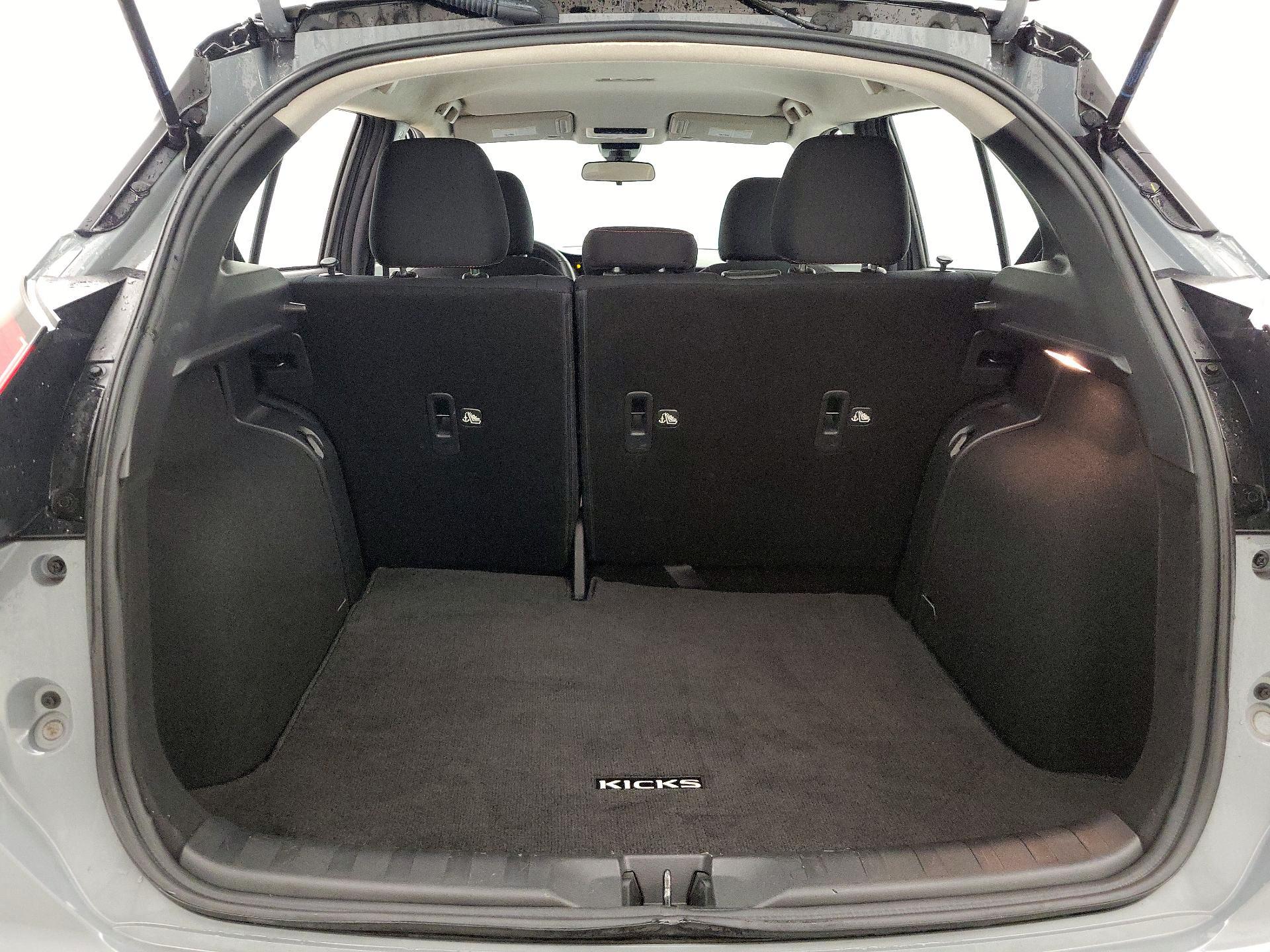 Thumbnail: 2023 Nissan Kicks - 20