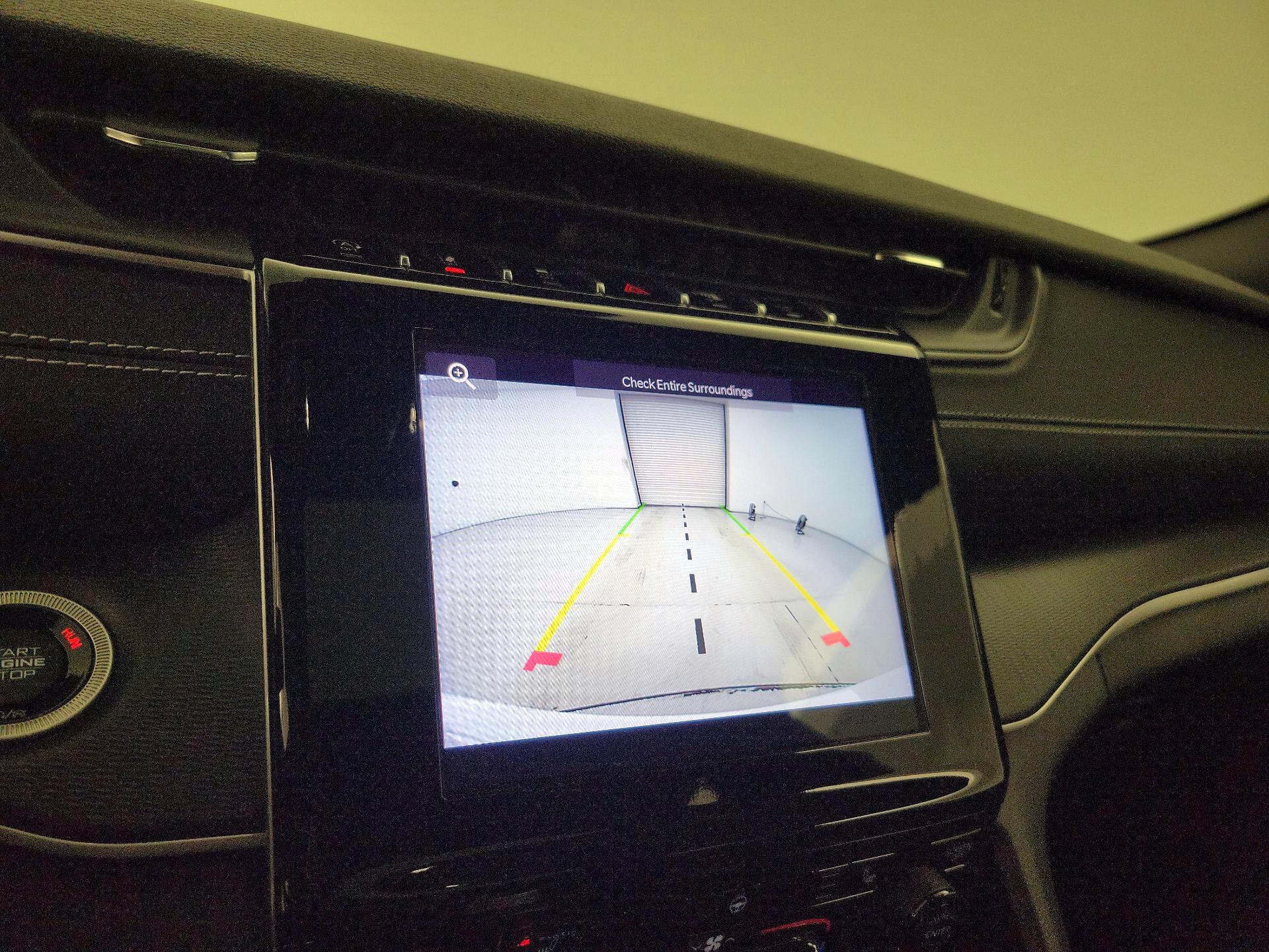 Thumbnail: 2023 Jeep Grand Cherokee - 14