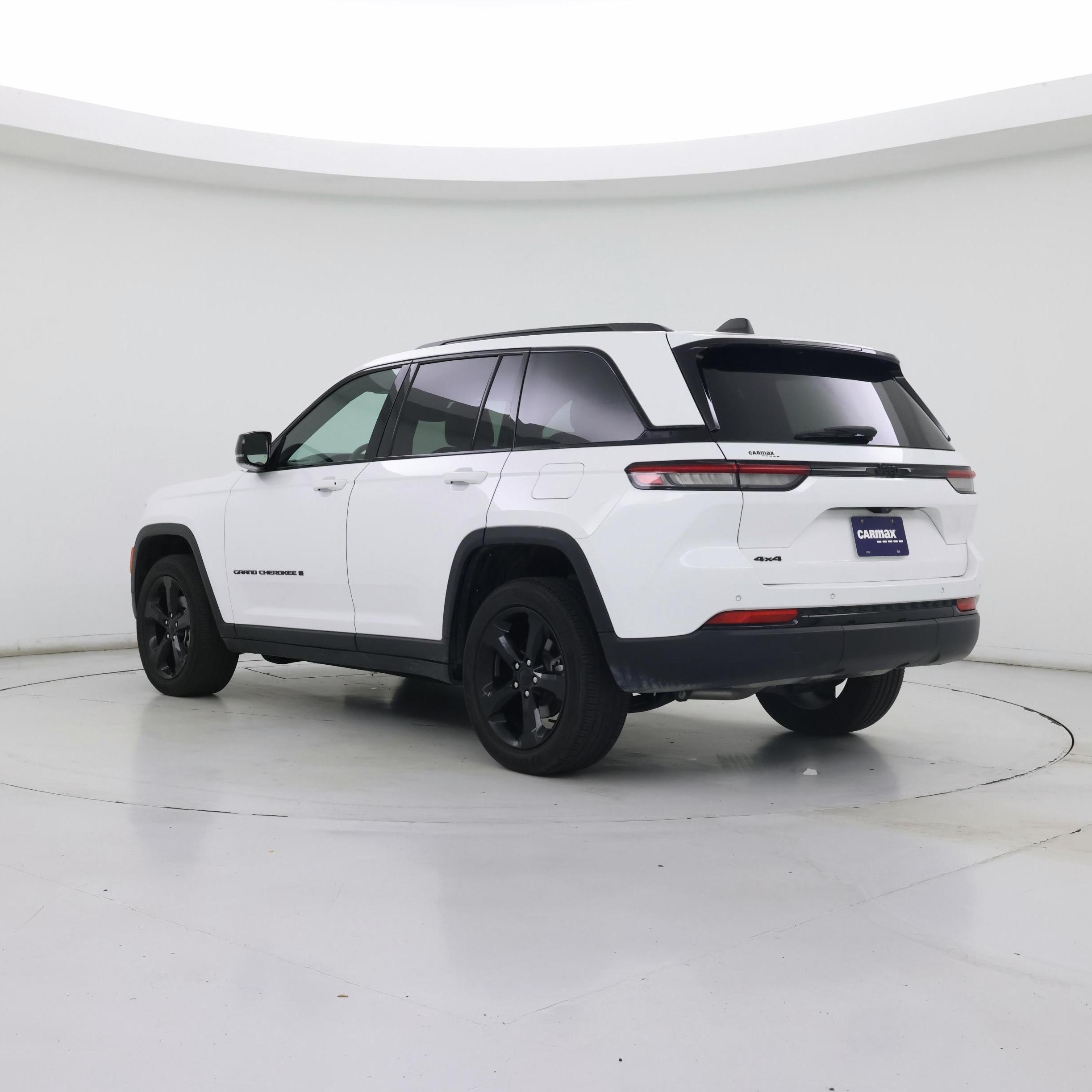 Thumbnail: 2023 Jeep Grand Cherokee - 2