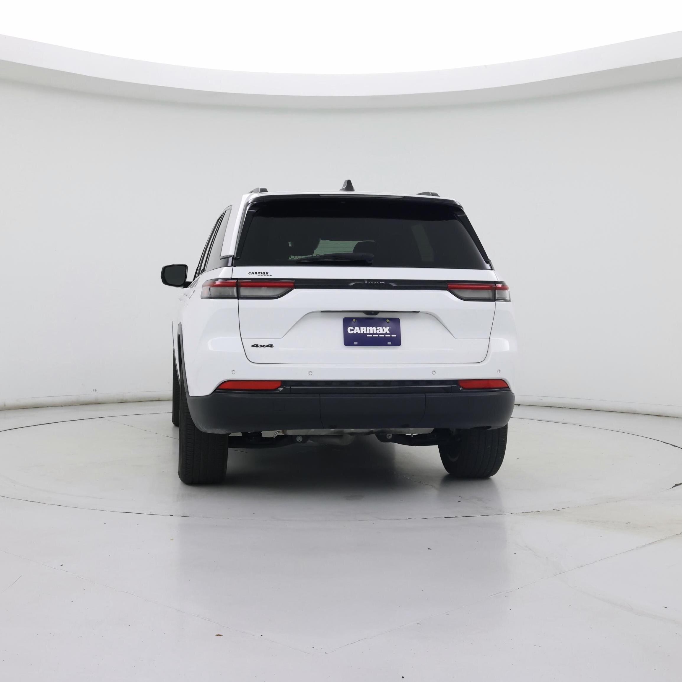 Thumbnail: 2023 Jeep Grand Cherokee - 6