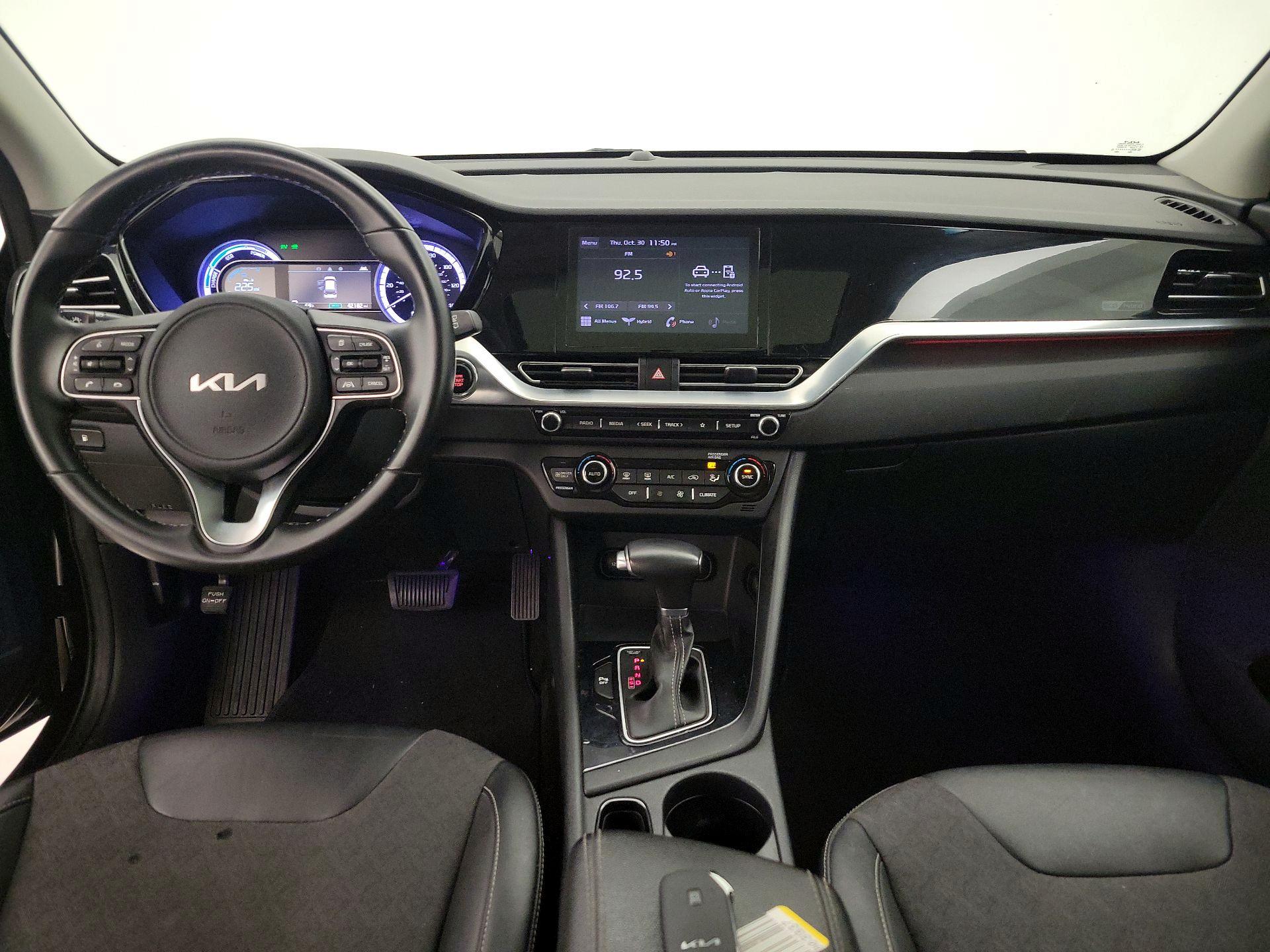 Thumbnail: 2022 Kia Niro - 9