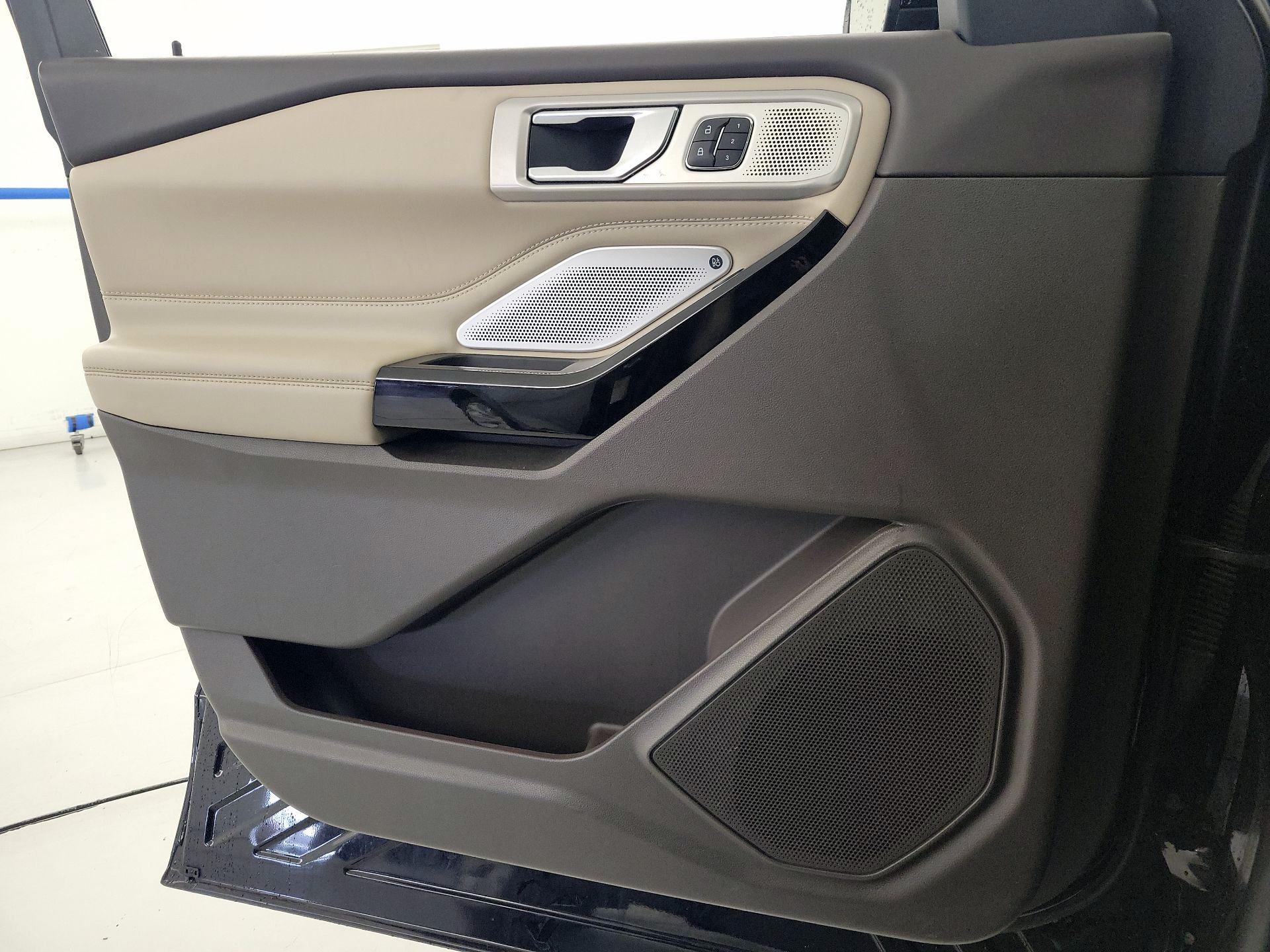 Thumbnail: 2021 Ford Explorer - 12